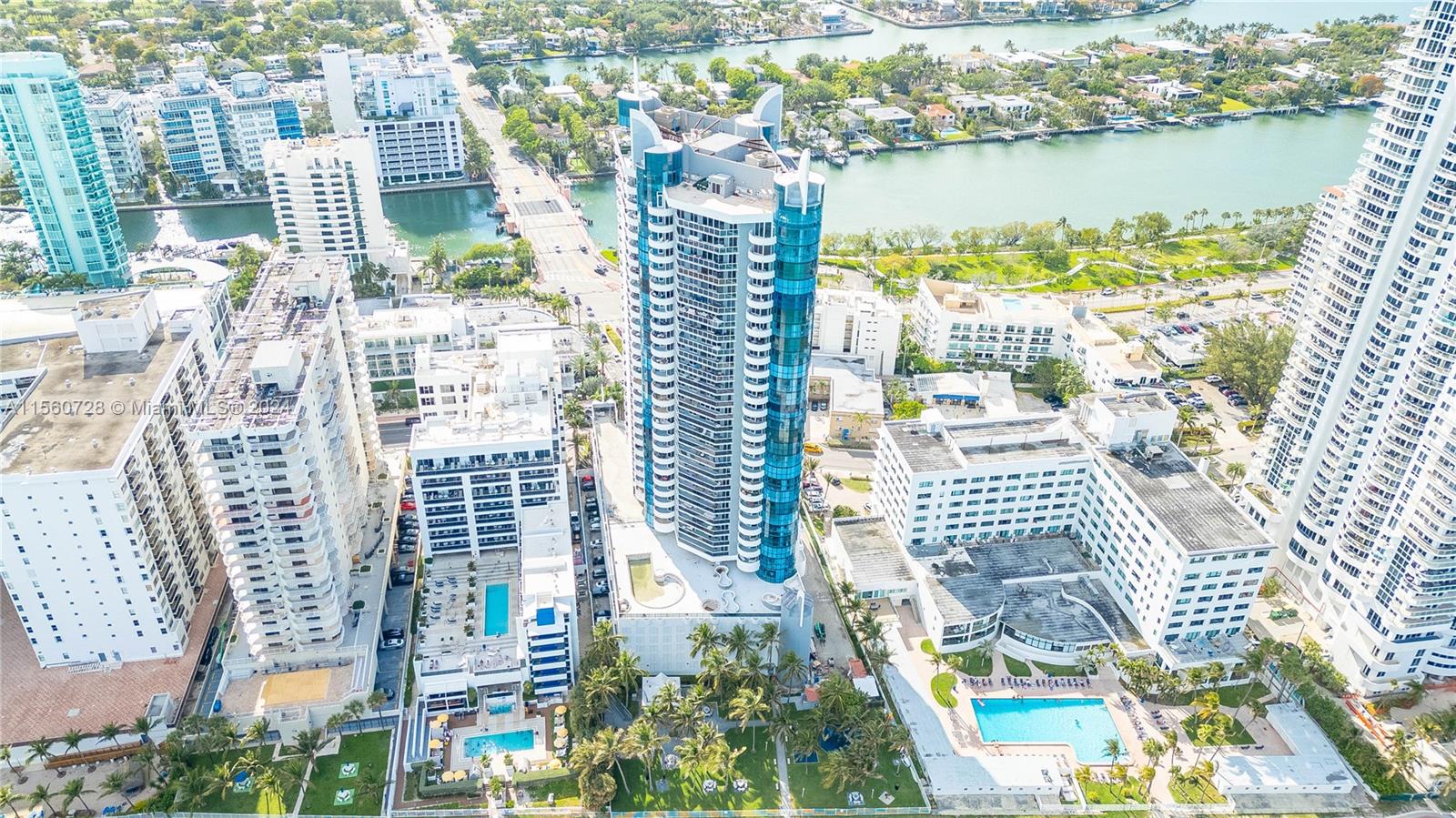 6301 Collins Ave 907, Miami Beach, Florida 33141, 2 Bedrooms Bedrooms, ,2 BathroomsBathrooms,Residential,For Sale,6301 Collins Ave 907,A11560728