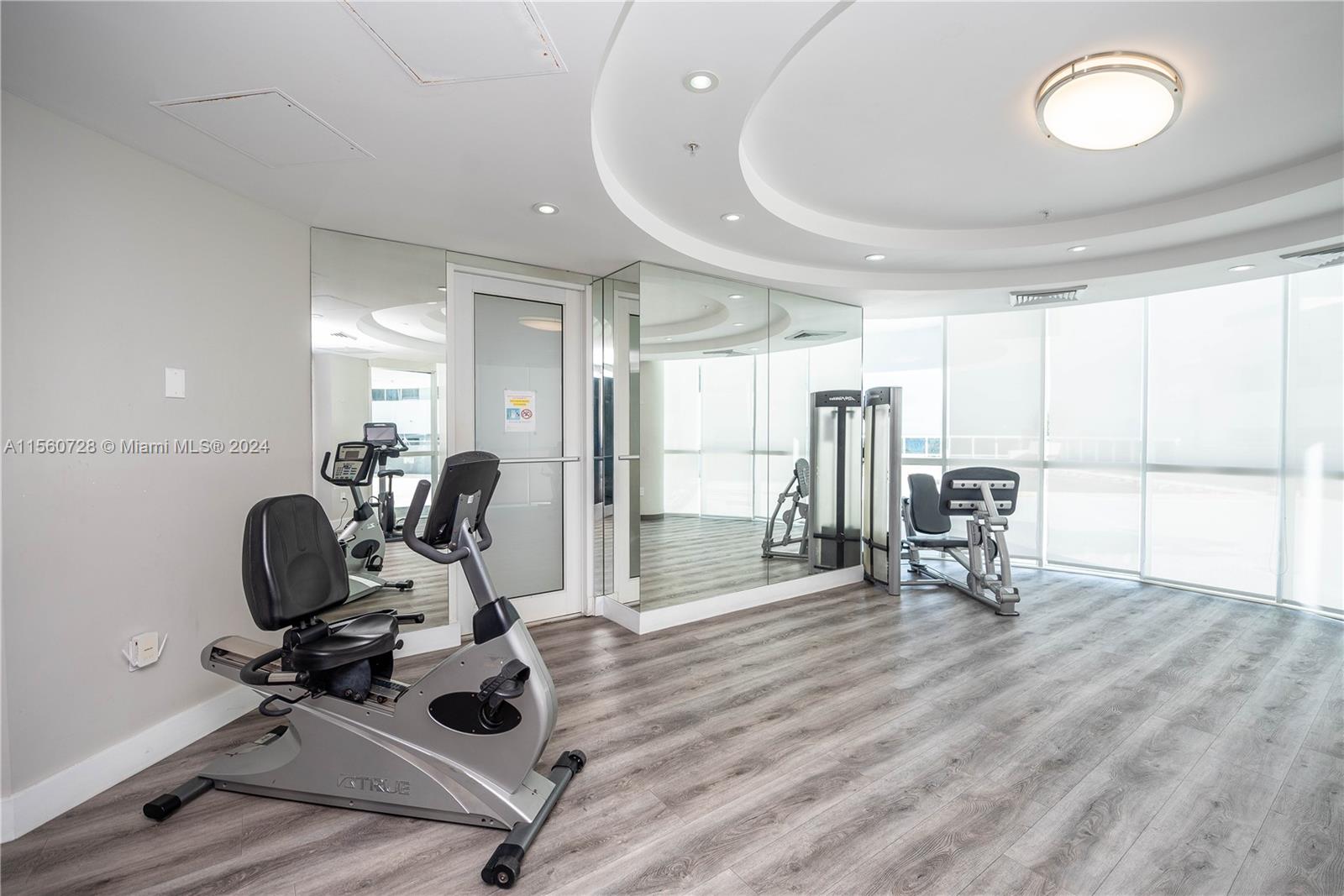 6301 Collins Ave 907, Miami Beach, Florida 33141, 2 Bedrooms Bedrooms, ,2 BathroomsBathrooms,Residential,For Sale,6301 Collins Ave 907,A11560728