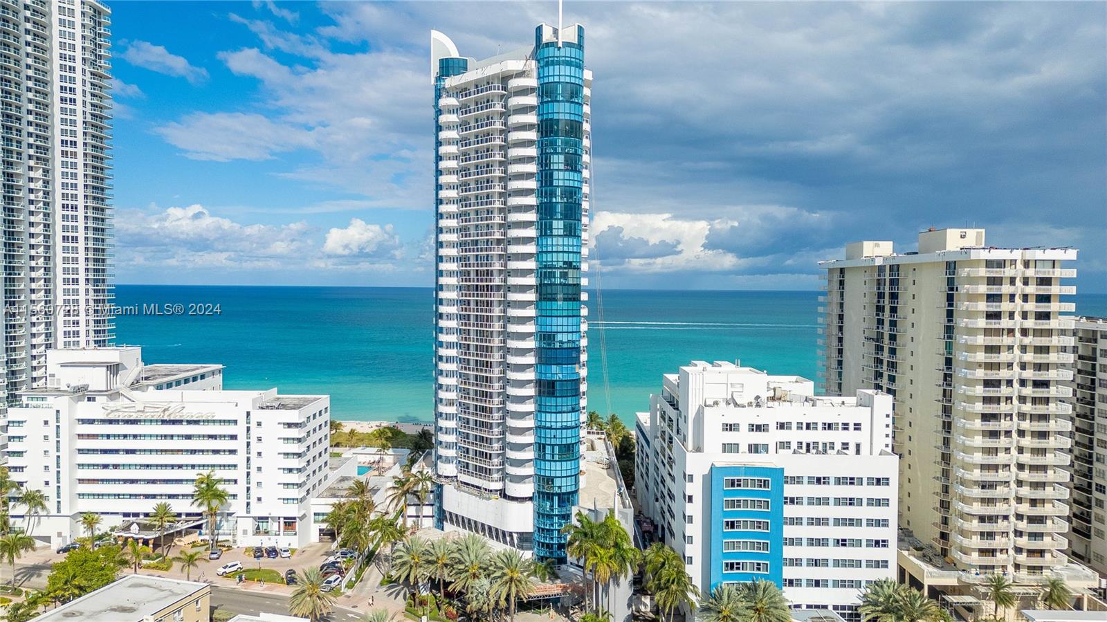 6301 Collins Ave 907, Miami Beach, Florida 33141, 2 Bedrooms Bedrooms, ,2 BathroomsBathrooms,Residential,For Sale,6301 Collins Ave 907,A11560728