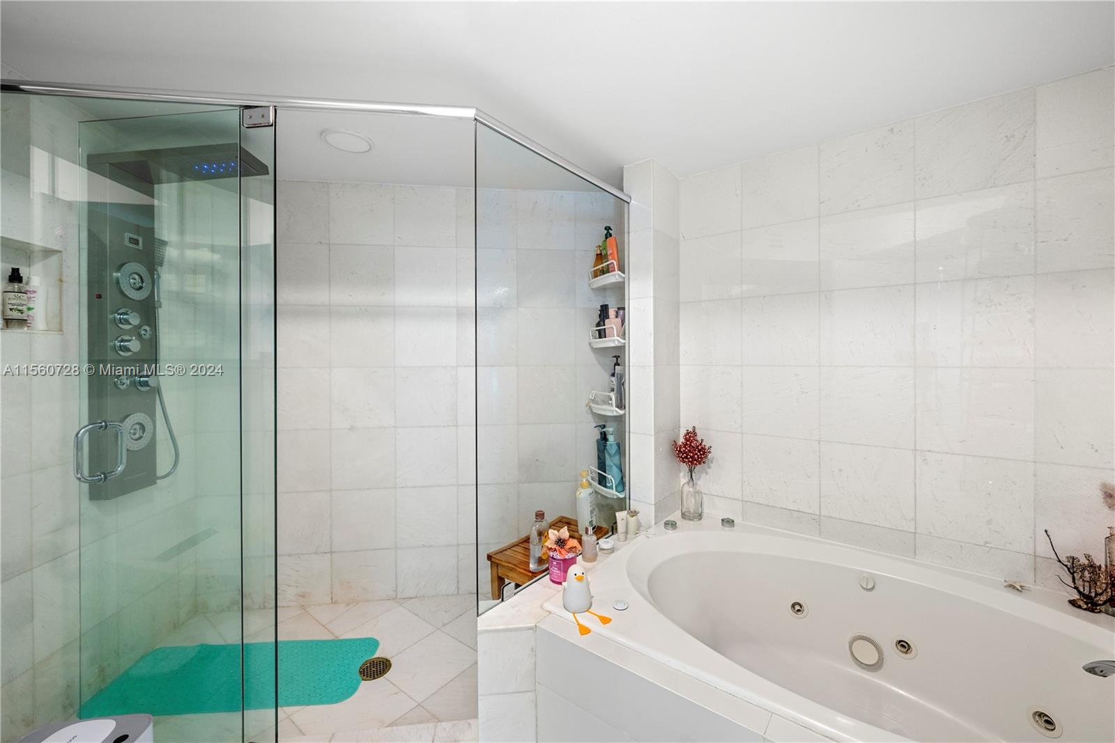 6301 Collins Ave 907, Miami Beach, Florida 33141, 2 Bedrooms Bedrooms, ,2 BathroomsBathrooms,Residential,For Sale,6301 Collins Ave 907,A11560728