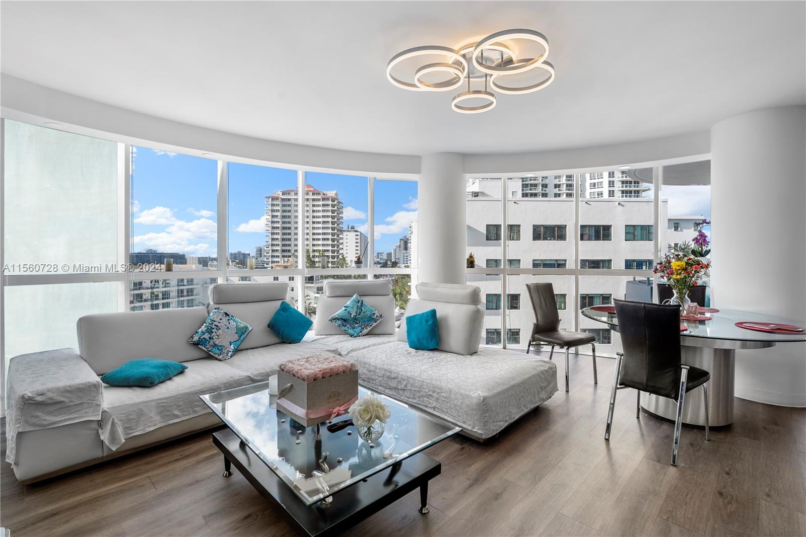 6301 Collins Ave 907, Miami Beach, Florida 33141, 2 Bedrooms Bedrooms, ,2 BathroomsBathrooms,Residential,For Sale,6301 Collins Ave 907,A11560728