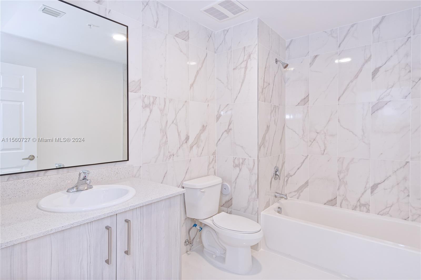 10950 NW 82nd Street 409, Doral, Florida 33178, 1 Bedroom Bedrooms, ,1 BathroomBathrooms,Residentiallease,For Rent,10950 NW 82nd Street 409,A11560727