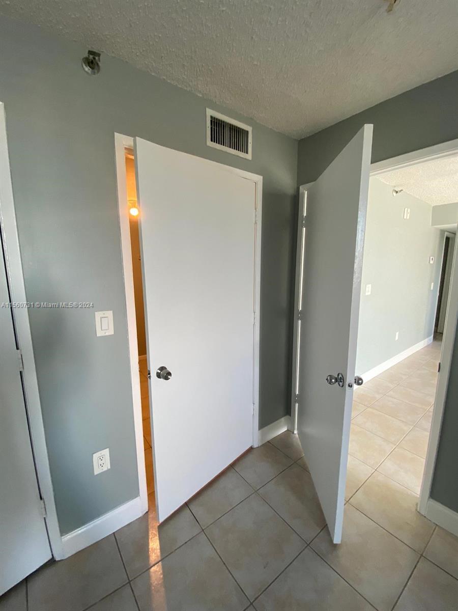 1010 NW 11th St 503, Miami, Florida 33136, 2 Bedrooms Bedrooms, ,2 BathroomsBathrooms,Residential,For Sale,1010 NW 11th St 503,A11560731