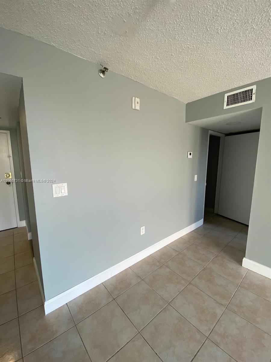 1010 NW 11th St 503, Miami, Florida 33136, 2 Bedrooms Bedrooms, ,2 BathroomsBathrooms,Residential,For Sale,1010 NW 11th St 503,A11560731