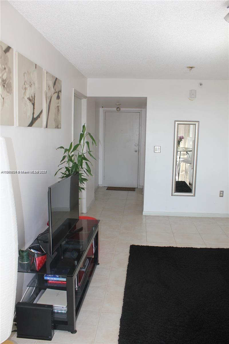 1010 NW 11th St 503, Miami, Florida 33136, 2 Bedrooms Bedrooms, ,2 BathroomsBathrooms,Residential,For Sale,1010 NW 11th St 503,A11560731