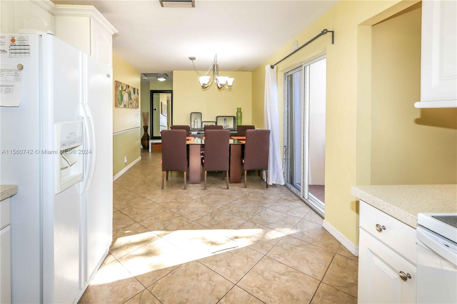 828 Johnson St, Hollywood, Florida 33019, 3 Bedrooms Bedrooms, ,2 BathroomsBathrooms,Residential,For Sale,828 Johnson St,A11560742