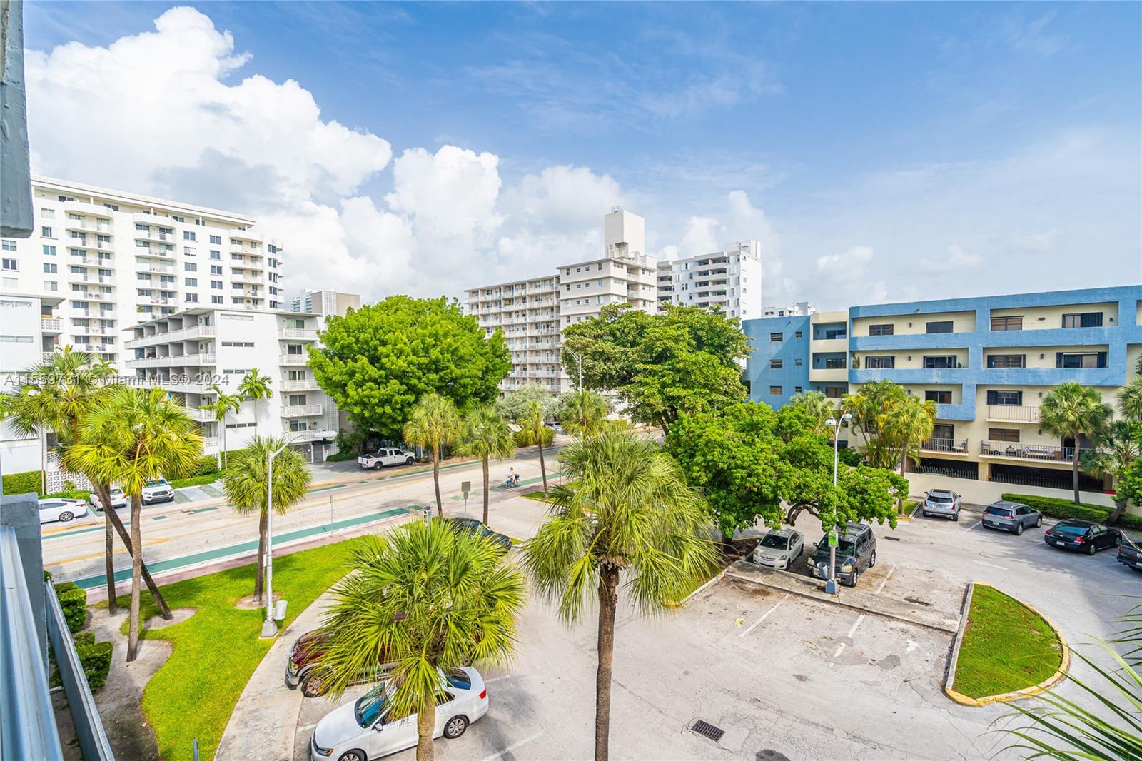 1615 West Ave 404, Miami Beach, Florida 33139, 1 Bedroom Bedrooms, ,1 BathroomBathrooms,Residential,For Sale,1615 West Ave 404,A11559731