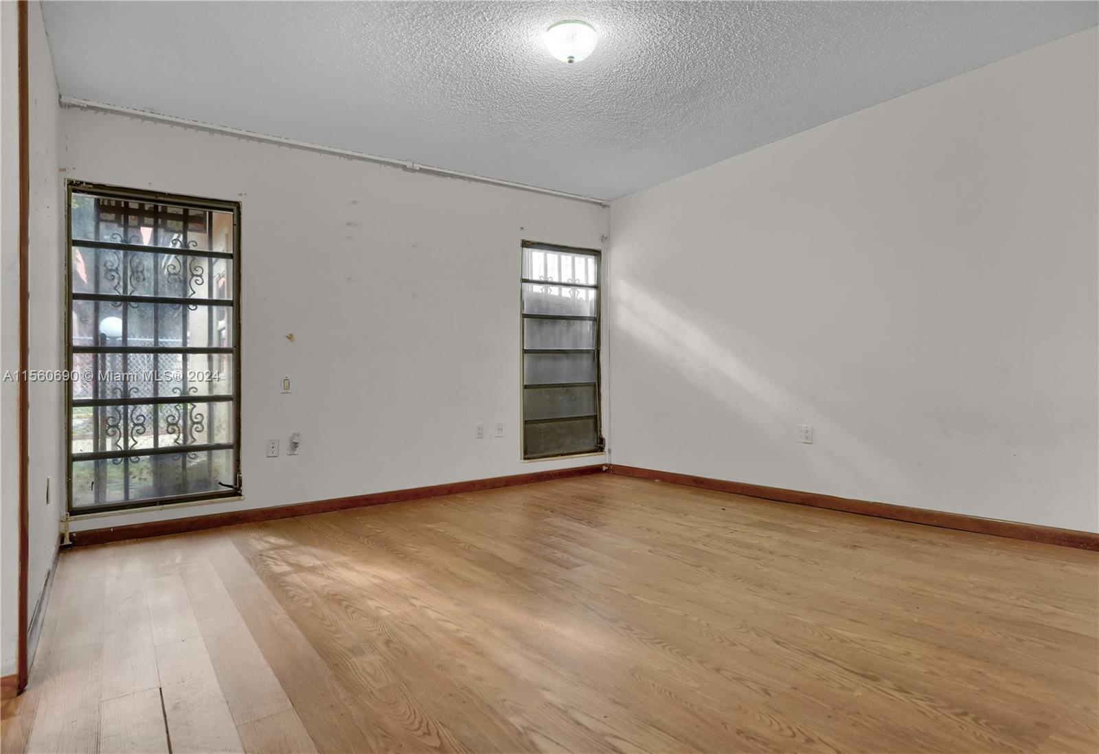 44 NW 27th Ct, Miami, Florida 33125, 3 Bedrooms Bedrooms, ,2 BathroomsBathrooms,Residential,For Sale,44 NW 27th Ct,A11560690