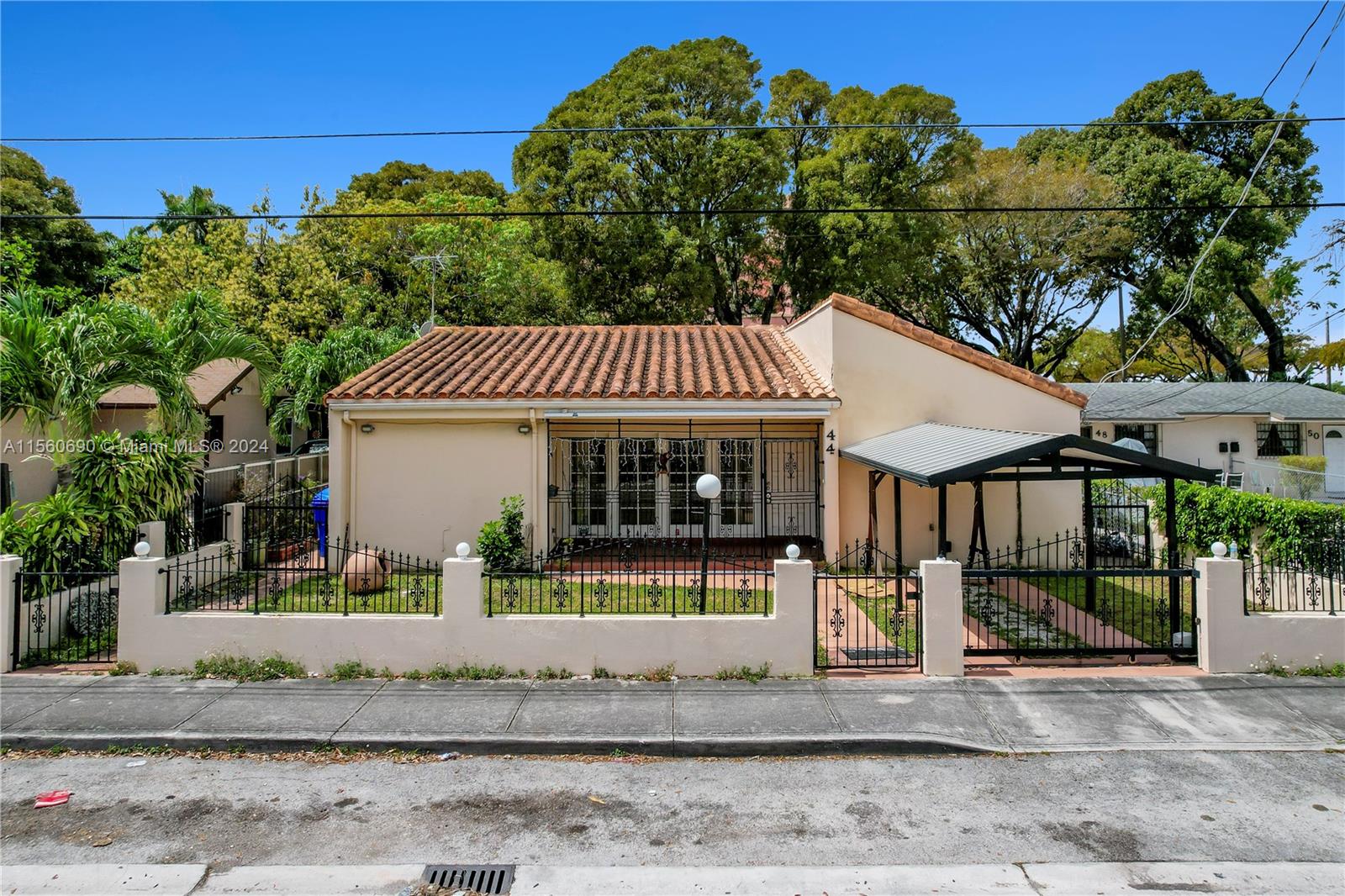 44 NW 27th Ct, Miami, Florida 33125, 3 Bedrooms Bedrooms, ,2 BathroomsBathrooms,Residential,For Sale,44 NW 27th Ct,A11560690