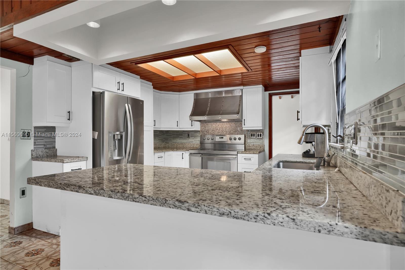 44 NW 27th Ct, Miami, Florida 33125, 3 Bedrooms Bedrooms, ,2 BathroomsBathrooms,Residential,For Sale,44 NW 27th Ct,A11560690