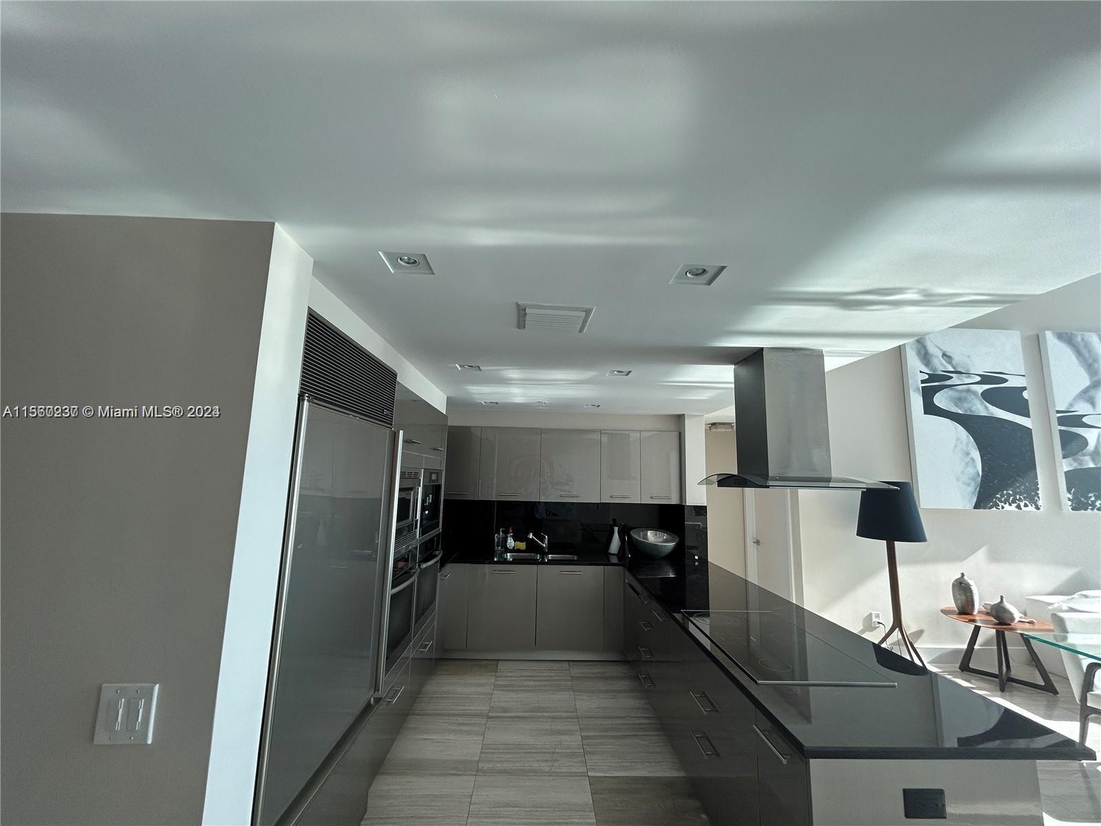 6899 Collins Ave 404, Miami Beach, Florida 33141, 3 Bedrooms Bedrooms, ,3 BathroomsBathrooms,Residentiallease,For Rent,6899 Collins Ave 404,A11560237