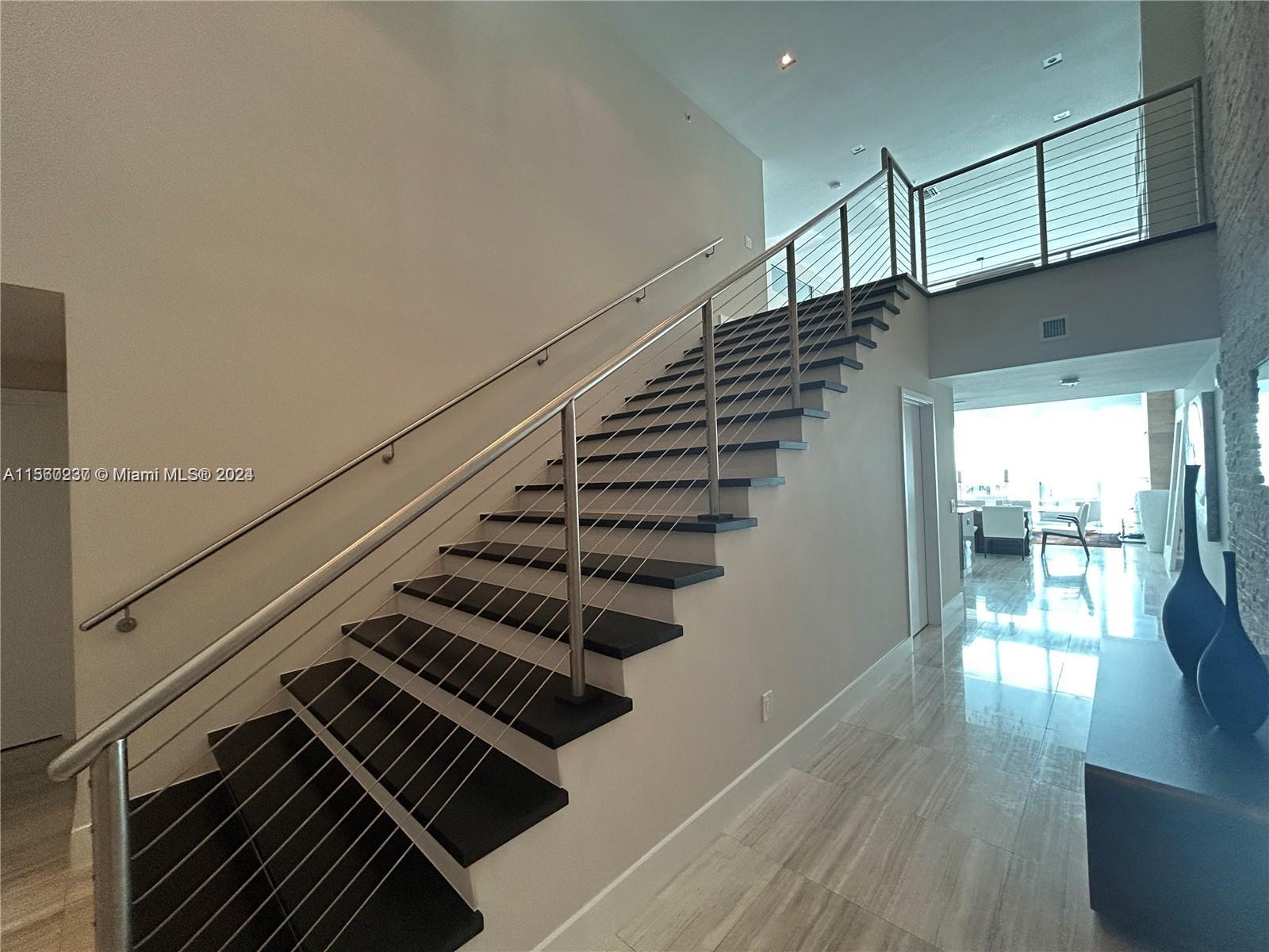 6899 Collins Ave 404, Miami Beach, Florida 33141, 3 Bedrooms Bedrooms, ,3 BathroomsBathrooms,Residentiallease,For Rent,6899 Collins Ave 404,A11560237
