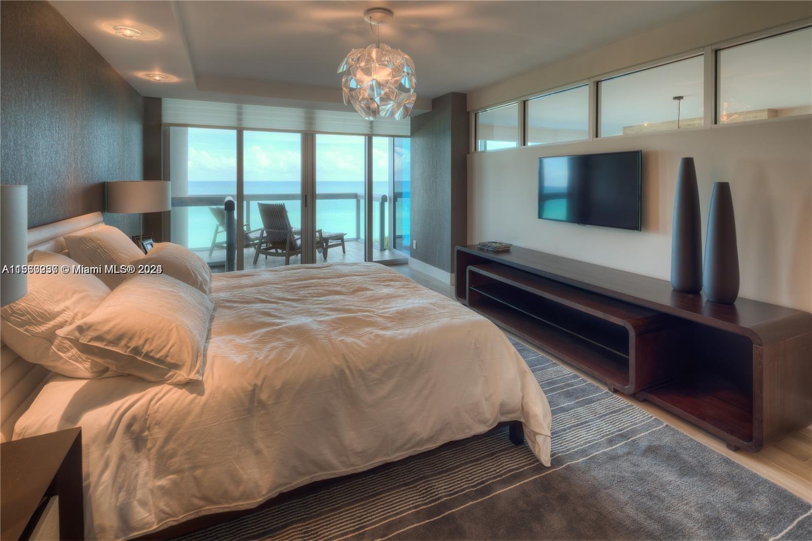 6899 Collins Ave 404, Miami Beach, Florida 33141, 3 Bedrooms Bedrooms, ,3 BathroomsBathrooms,Residentiallease,For Rent,6899 Collins Ave 404,A11560237