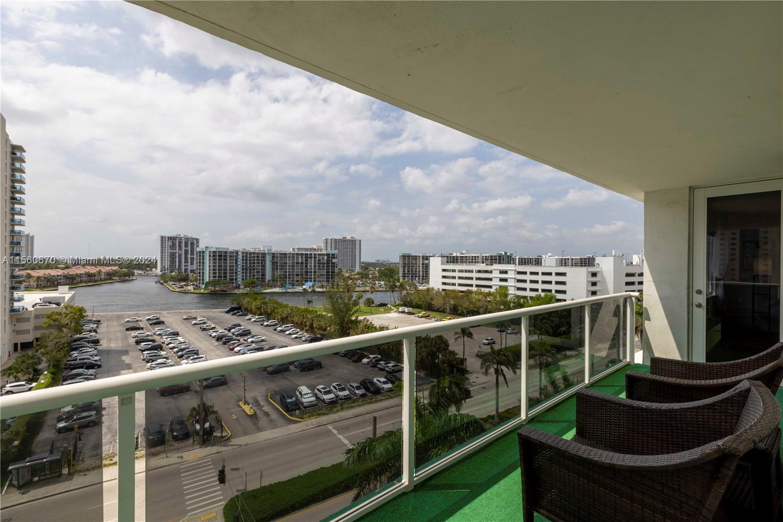 3725 S Ocean Dr 824, Hollywood, Florida 33019, 2 Bedrooms Bedrooms, ,2 BathroomsBathrooms,Residentiallease,For Rent,3725 S Ocean Dr 824,A11560670