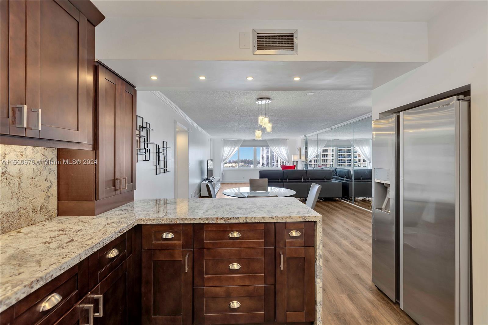 3725 S Ocean Dr 824, Hollywood, Florida 33019, 2 Bedrooms Bedrooms, ,2 BathroomsBathrooms,Residentiallease,For Rent,3725 S Ocean Dr 824,A11560670