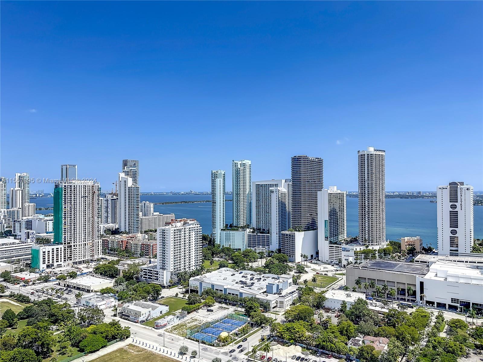 1600 NE 1st Ave 3403, Miami, Florida 33132, ,1 BathroomBathrooms,Residentiallease,For Rent,1600 NE 1st Ave 3403,A11557995