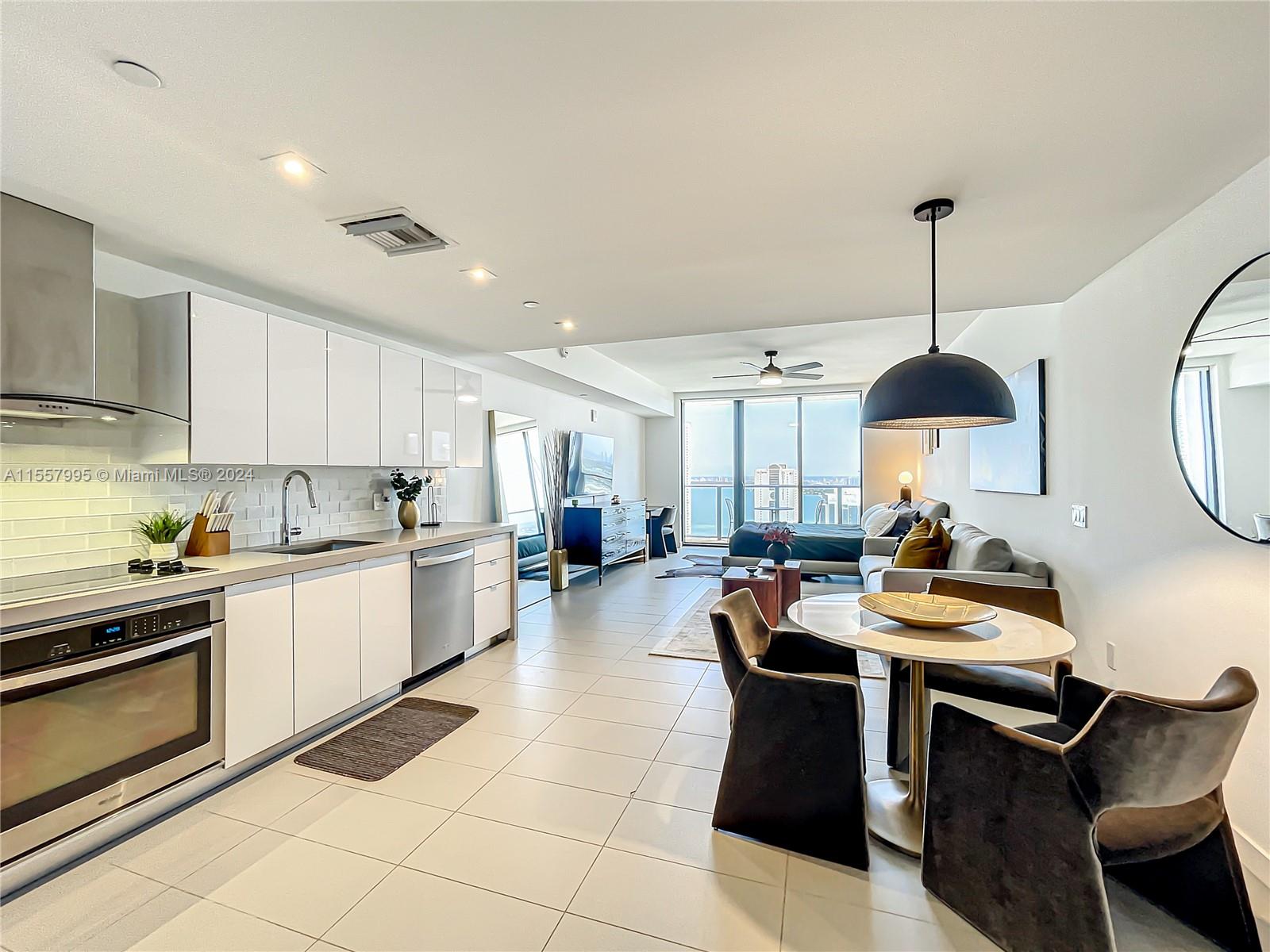 1600 NE 1st Ave 3403, Miami, Florida 33132, ,1 BathroomBathrooms,Residentiallease,For Rent,1600 NE 1st Ave 3403,A11557995