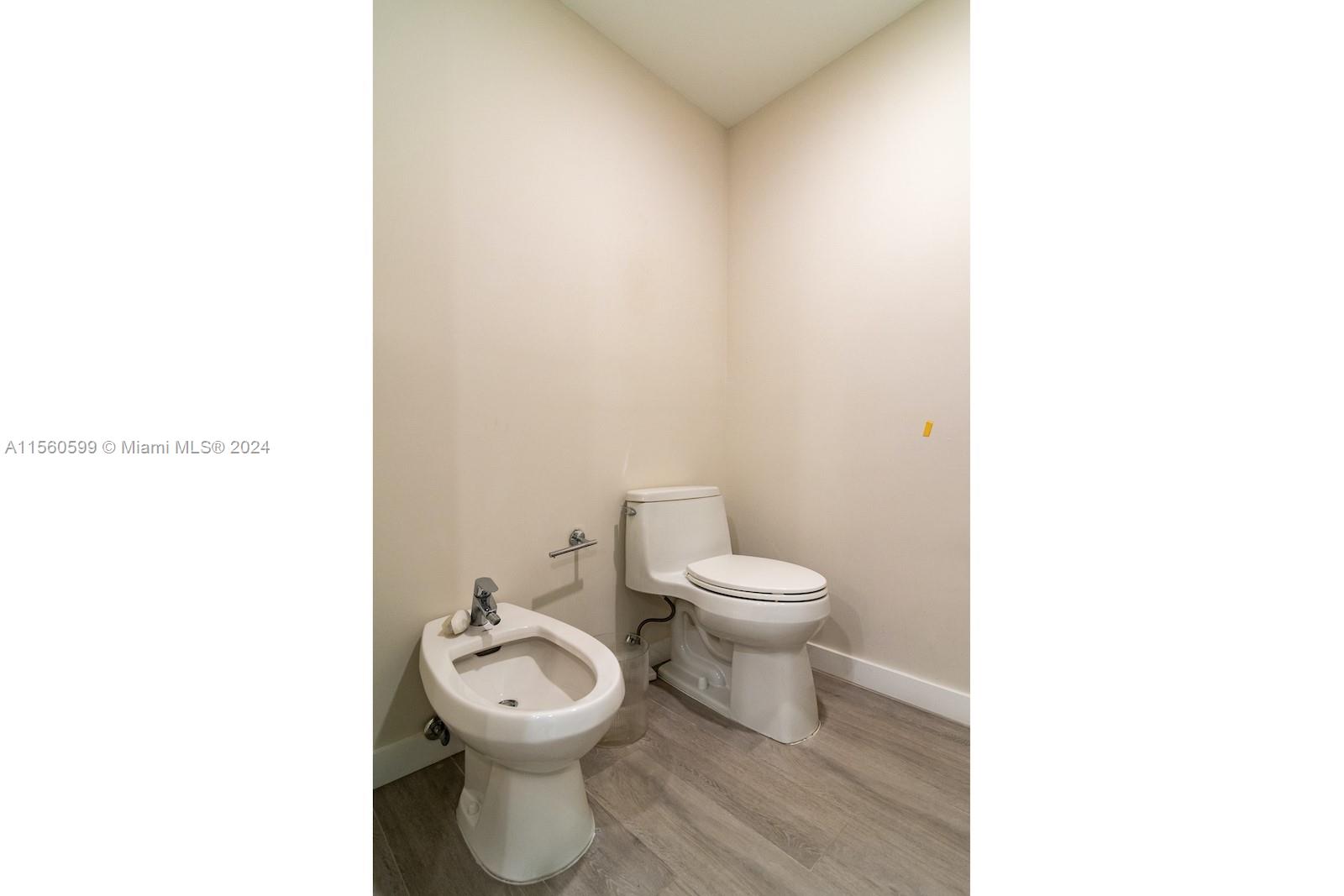 3801 NE 207th St 1203, Aventura, Florida 33180, 3 Bedrooms Bedrooms, ,3 BathroomsBathrooms,Residential,For Sale,3801 NE 207th St 1203,A11560599