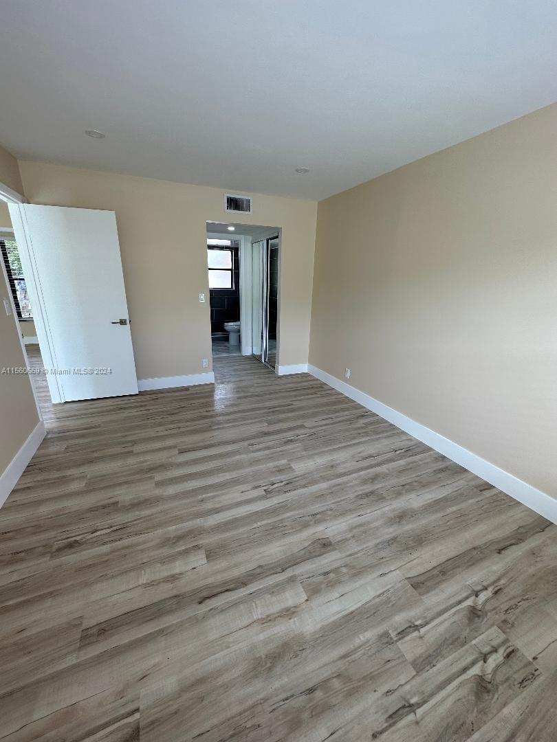 Ample Master Bedroom w/walk-in closet and additional closet with organizers