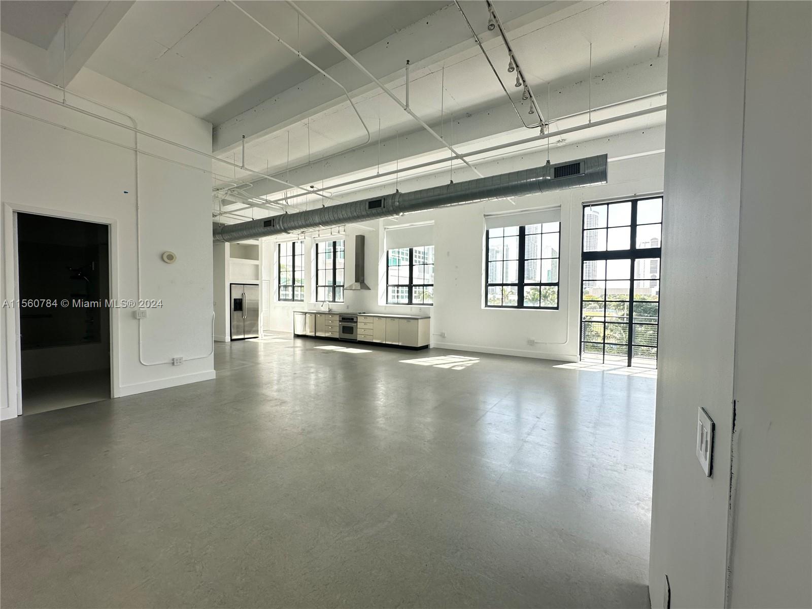 1749 NE Miami Ct 301, Miami, Florida 33132, 2 Bedrooms Bedrooms, ,1 BathroomBathrooms,Residentiallease,For Rent,1749 NE Miami Ct 301,A11560784