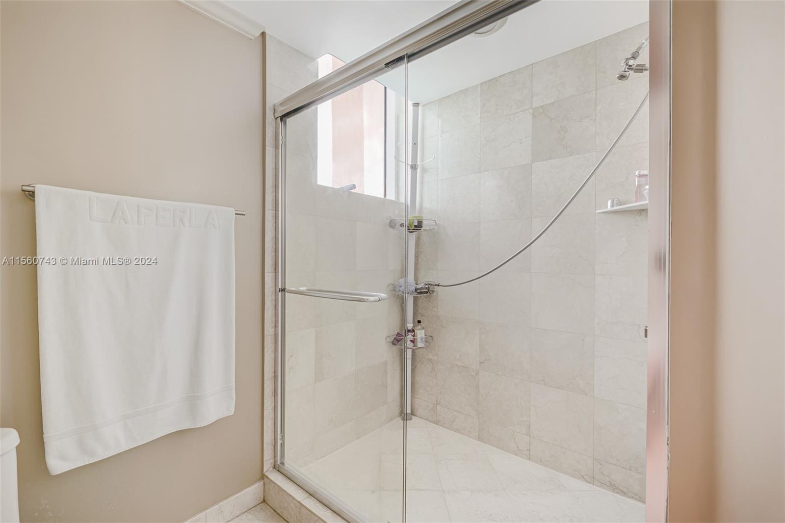 3370 Hidden Bay Dr 2611, Aventura, Florida 33180, 2 Bedrooms Bedrooms, ,2 BathroomsBathrooms,Residential,For Sale,3370 Hidden Bay Dr 2611,A11560743