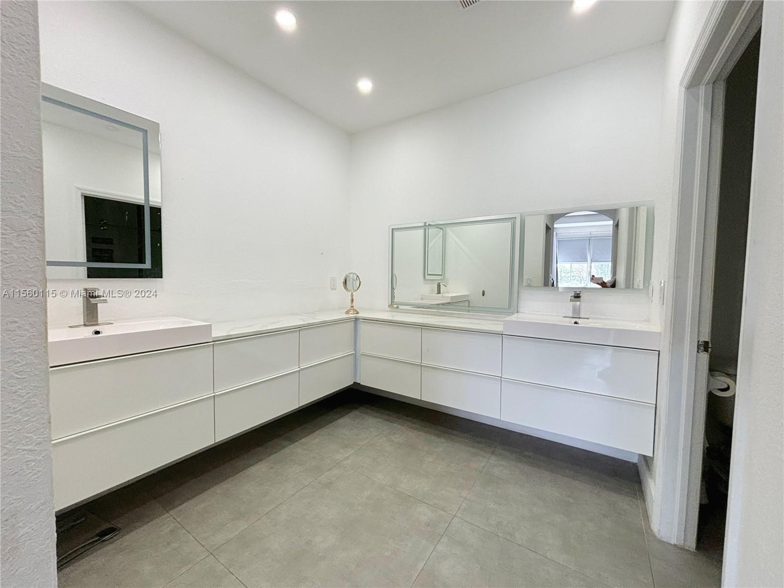 10860 NW 84th St 0, Doral, Florida 33178, 4 Bedrooms Bedrooms, ,3 BathroomsBathrooms,Residential,For Sale,10860 NW 84th St 0,A11560115