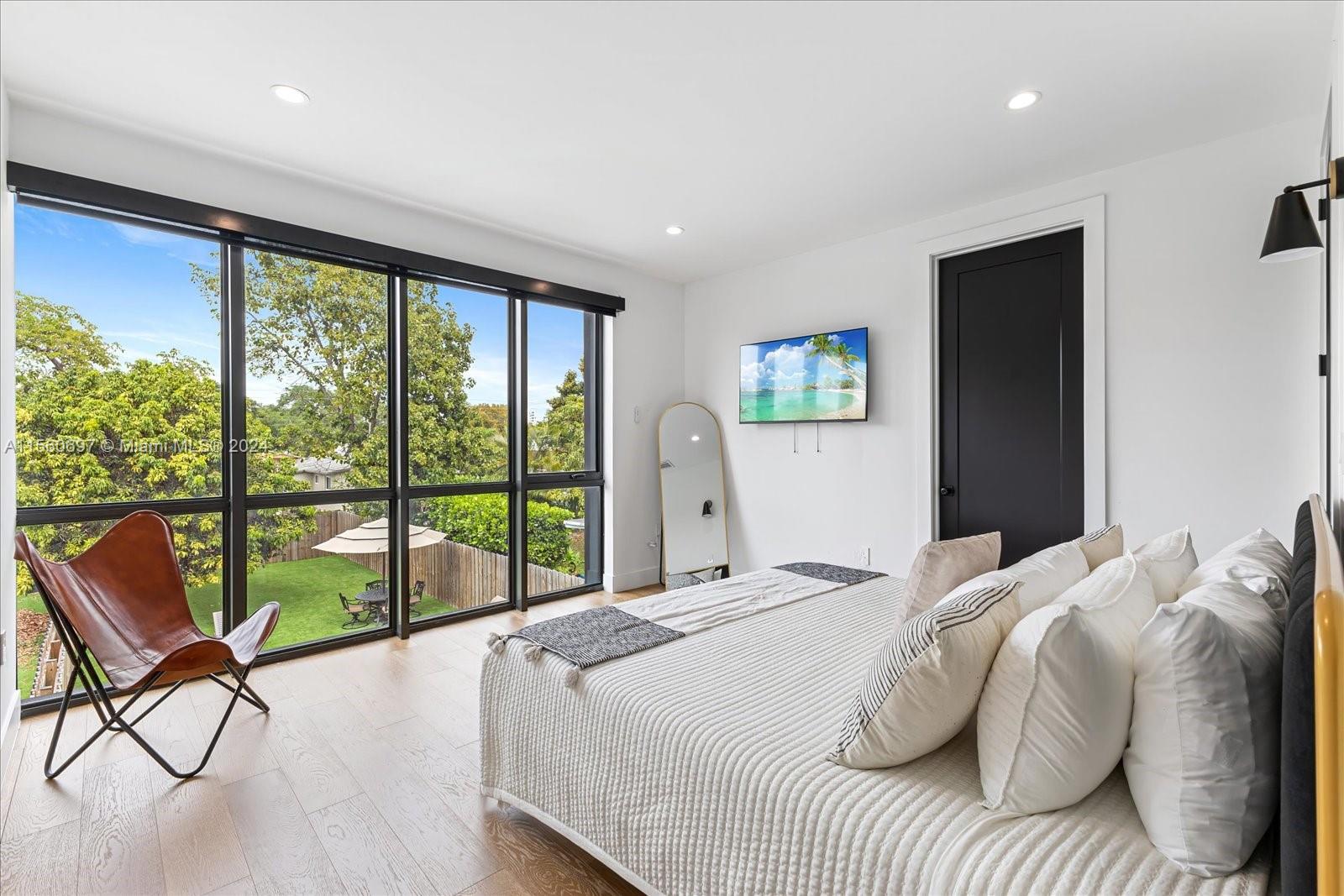 401 NW 52nd St 401, Miami, Florida 33127, 3 Bedrooms Bedrooms, ,2 BathroomsBathrooms,Residentiallease,For Rent,401 NW 52nd St 401,A11560697