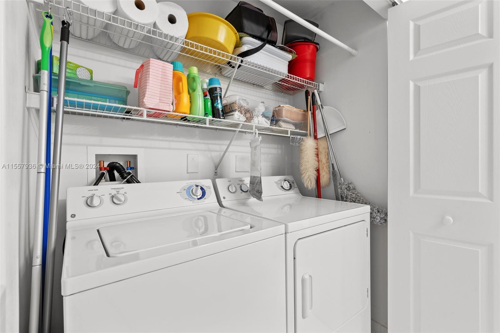 7725 Yardley Dr 413, Tamarac, Florida 33321, 2 Bedrooms Bedrooms, ,2 BathroomsBathrooms,Residential,For Sale,7725 Yardley Dr 413,A11557936