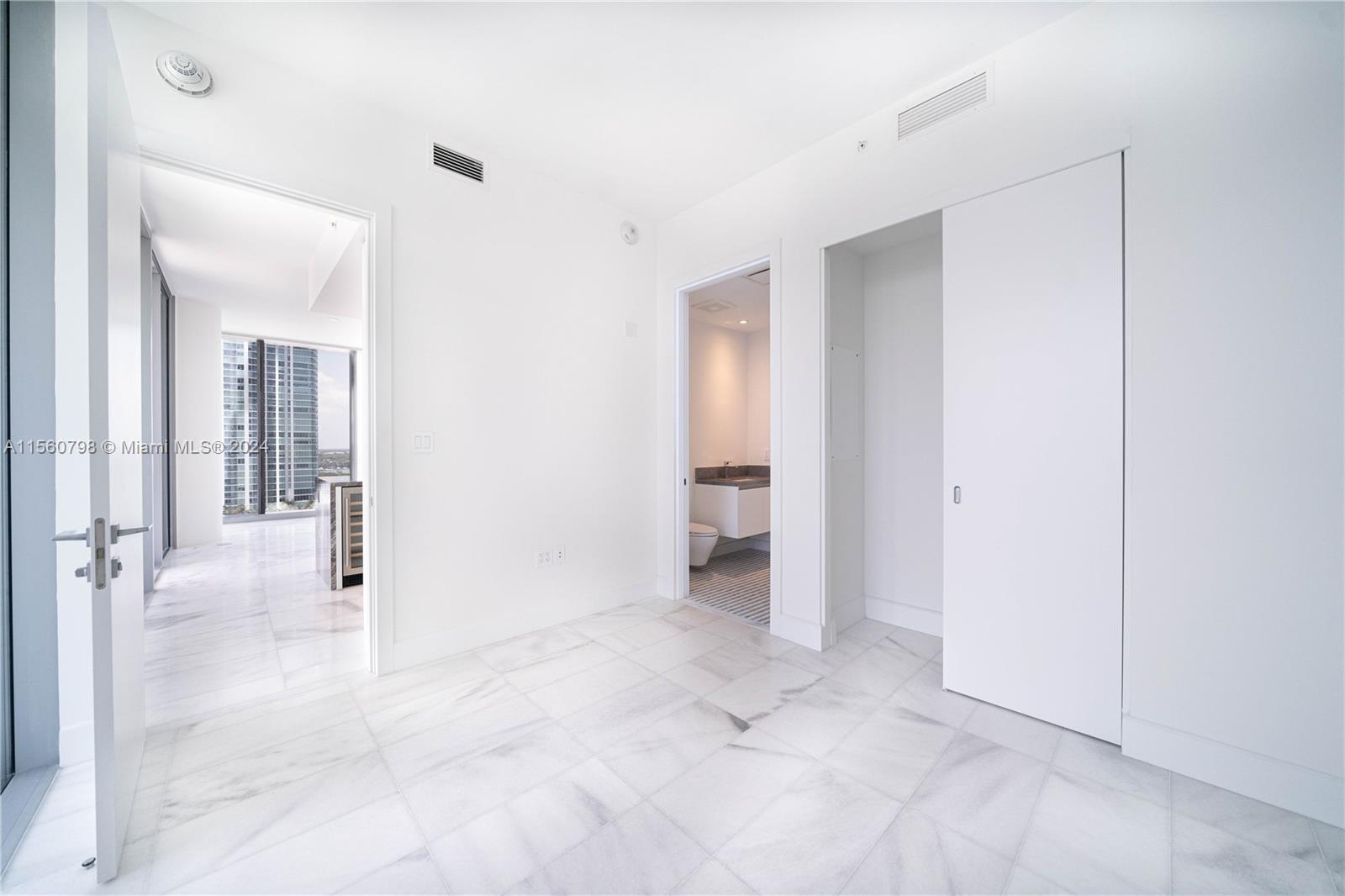 700 NE 26 TERRACE 1806, Miami, Florida 33137, 2 Bedrooms Bedrooms, ,2 BathroomsBathrooms,Residentiallease,For Rent,700 NE 26 TERRACE 1806,A11560798