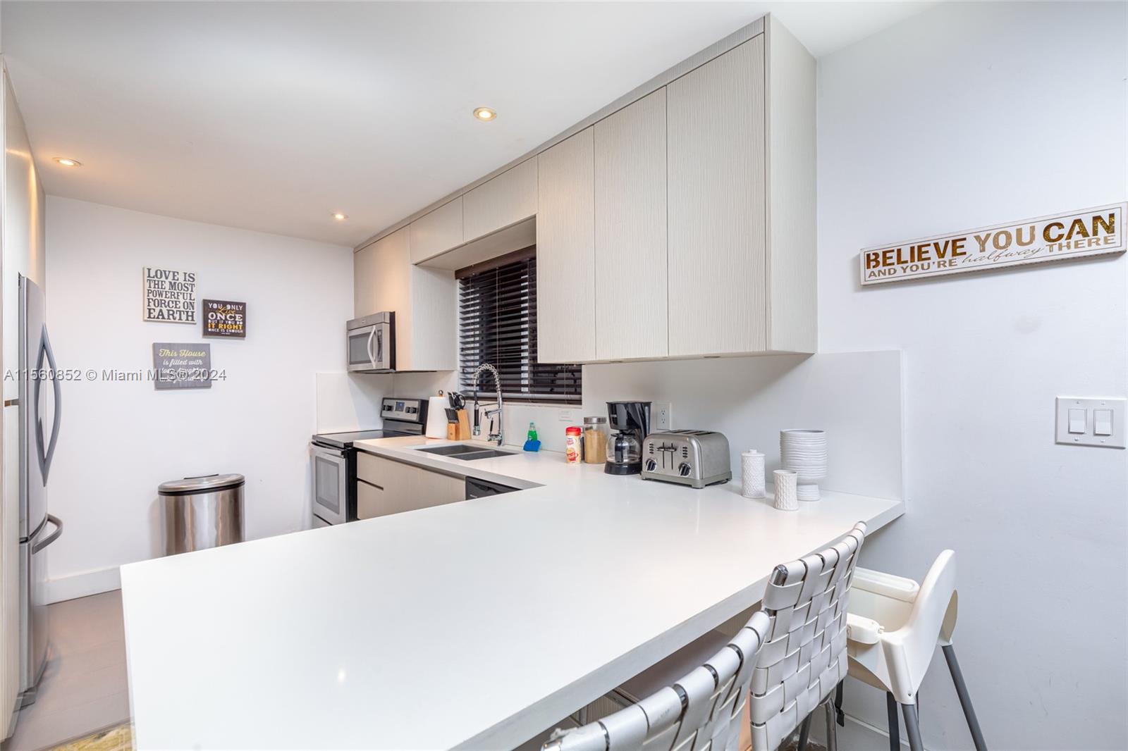 201 NE 48th St, Miami, Florida 33137, 4 Bedrooms Bedrooms, ,3 BathroomsBathrooms,Residentiallease,For Rent,201 NE 48th St,A11560852