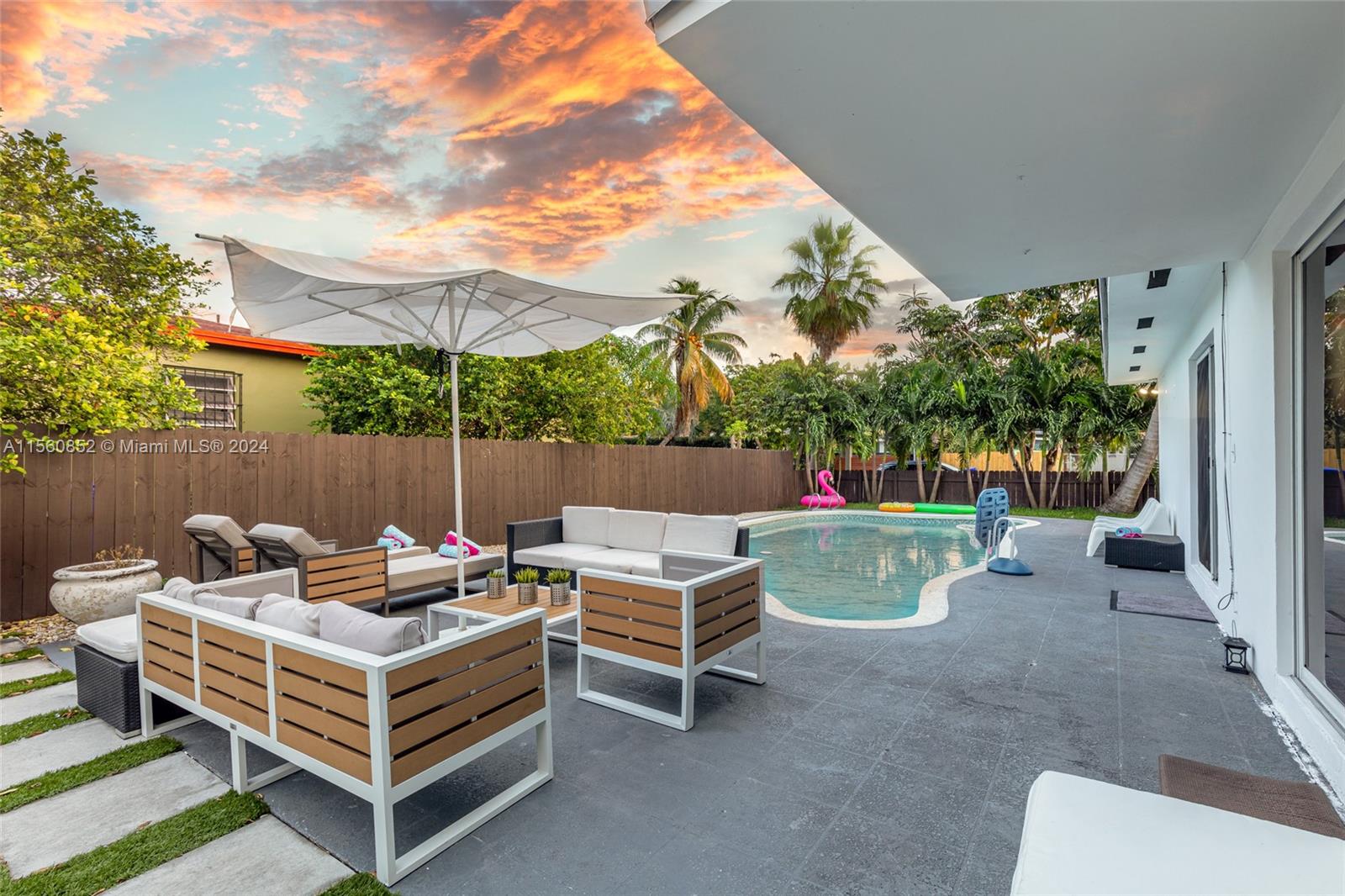 201 NE 48th St, Miami, Florida 33137, 4 Bedrooms Bedrooms, ,3 BathroomsBathrooms,Residentiallease,For Rent,201 NE 48th St,A11560852