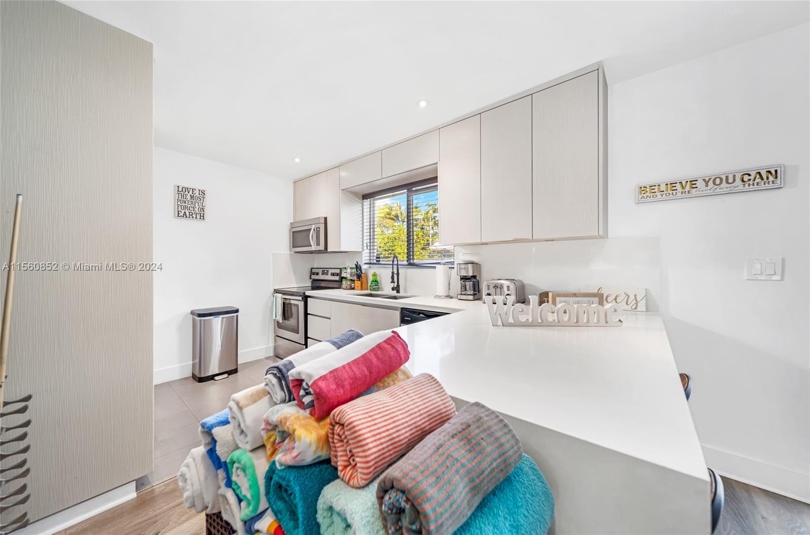 201 NE 48th St, Miami, Florida 33137, 4 Bedrooms Bedrooms, ,3 BathroomsBathrooms,Residentiallease,For Rent,201 NE 48th St,A11560852