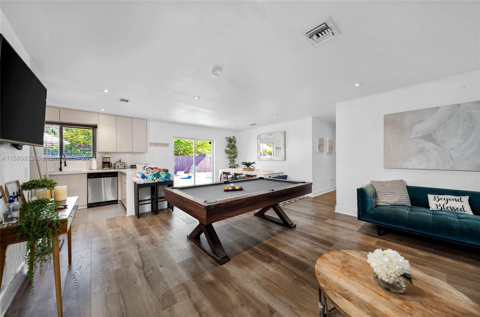 201 NE 48th St, Miami, Florida 33137, 4 Bedrooms Bedrooms, ,3 BathroomsBathrooms,Residentiallease,For Rent,201 NE 48th St,A11560852