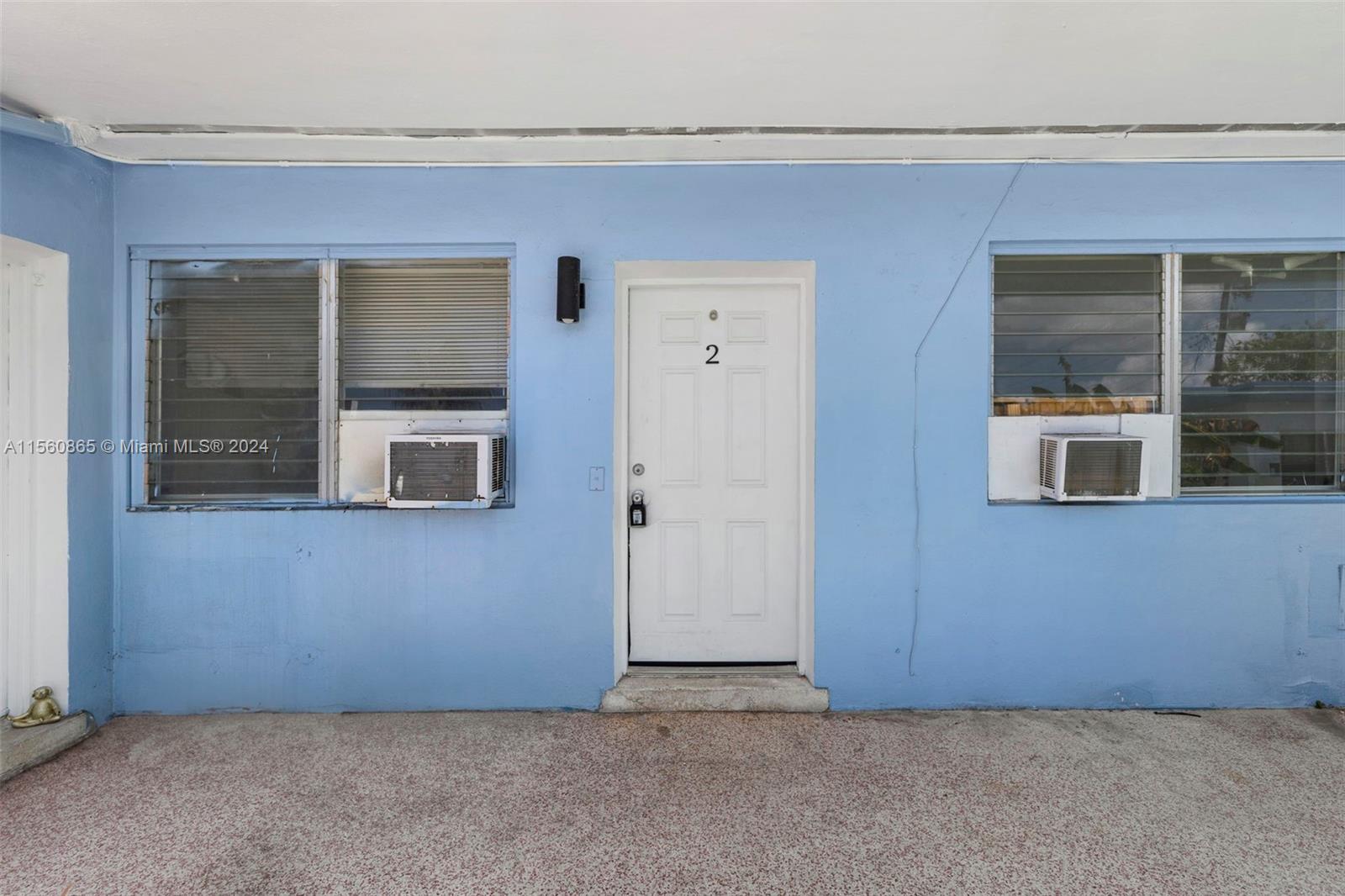 770 83rd St 2, Miami Beach, Florida 33141, 2 Bedrooms Bedrooms, ,1 BathroomBathrooms,Residentiallease,For Rent,770 83rd St 2,A11560865