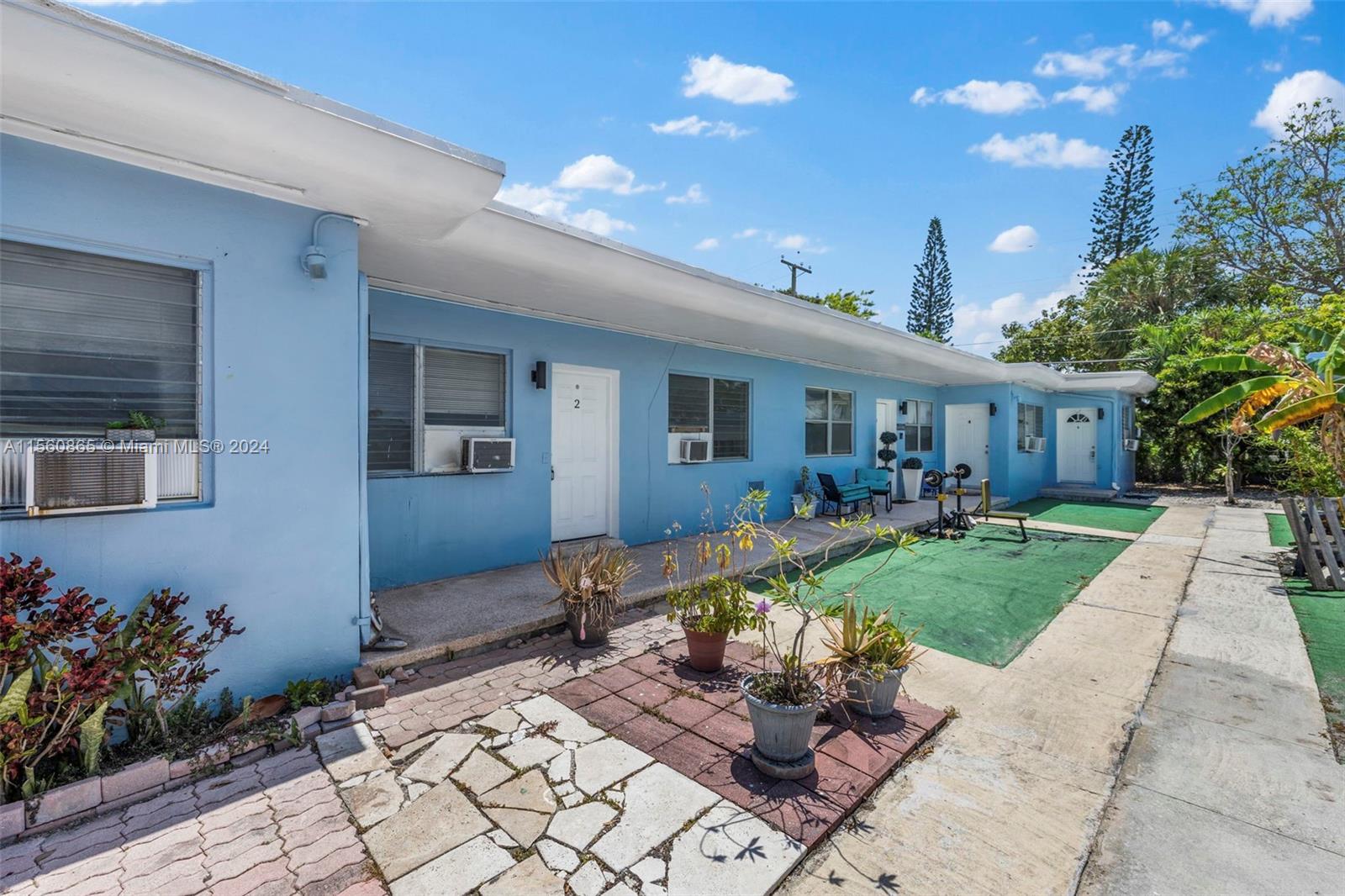770 83rd St 2, Miami Beach, Florida 33141, 2 Bedrooms Bedrooms, ,1 BathroomBathrooms,Residentiallease,For Rent,770 83rd St 2,A11560865
