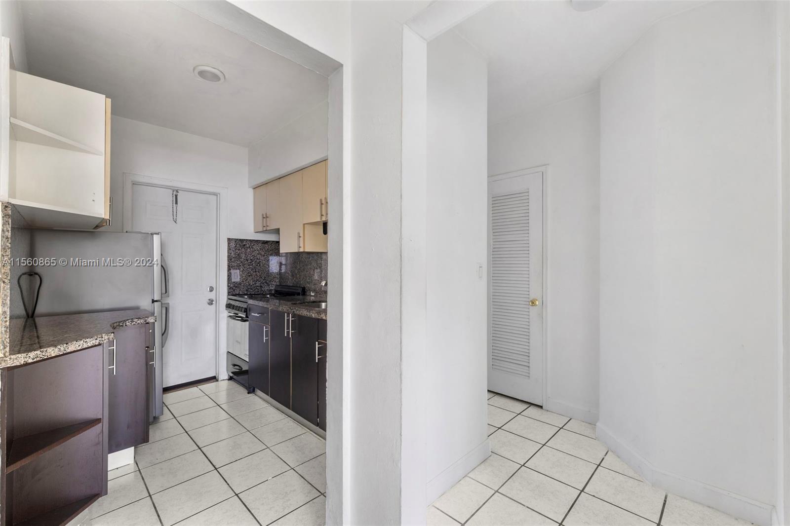 770 83rd St 2, Miami Beach, Florida 33141, 2 Bedrooms Bedrooms, ,1 BathroomBathrooms,Residentiallease,For Rent,770 83rd St 2,A11560865