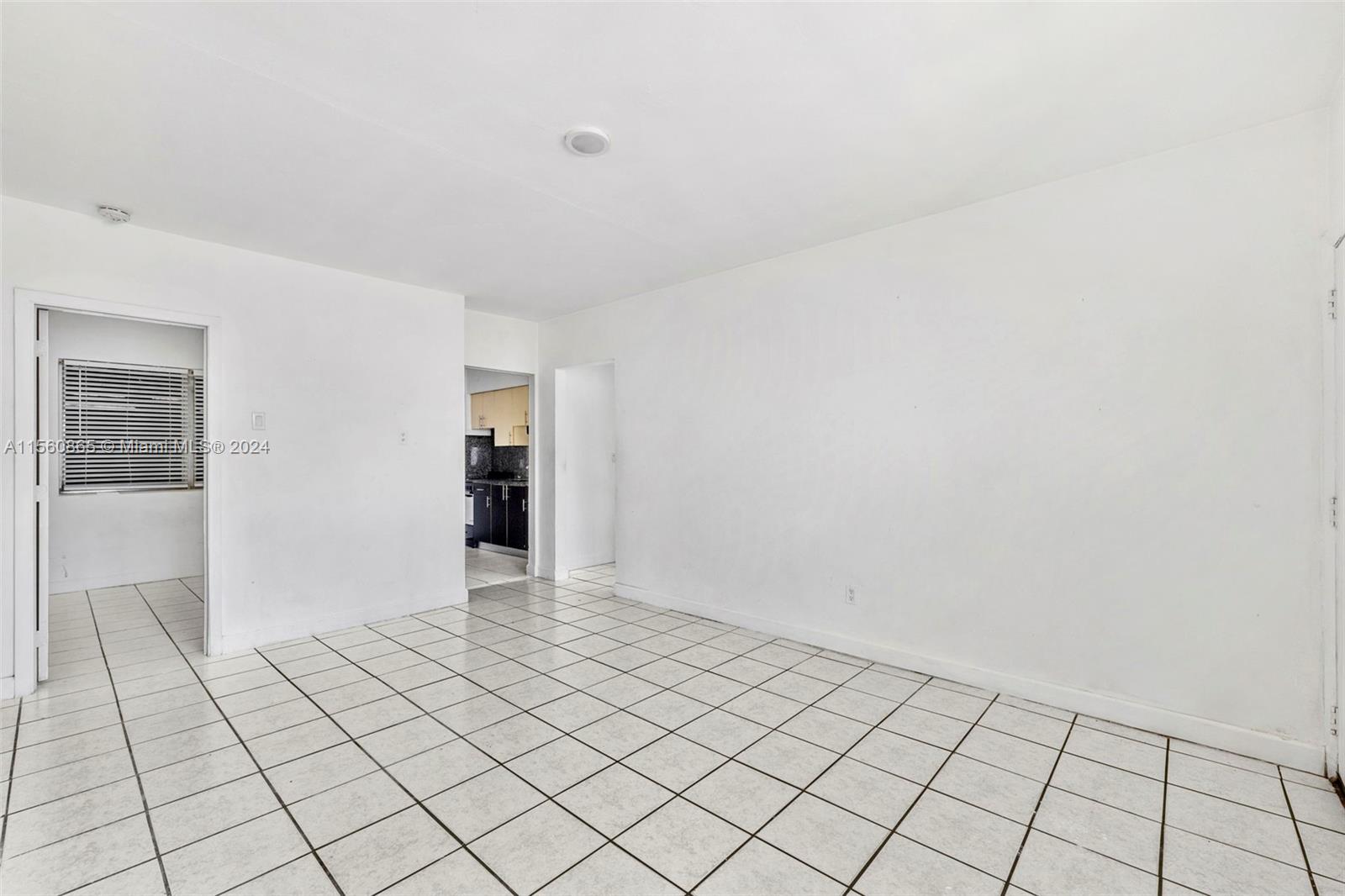 770 83rd St 2, Miami Beach, Florida 33141, 2 Bedrooms Bedrooms, ,1 BathroomBathrooms,Residentiallease,For Rent,770 83rd St 2,A11560865