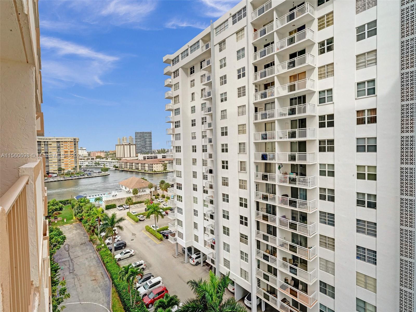 1865 S Ocean Dr 9D, Hallandale Beach, Florida 33009, 1 Bedroom Bedrooms, ,2 BathroomsBathrooms,Residential,For Sale,1865 S Ocean Dr 9D,A11560698