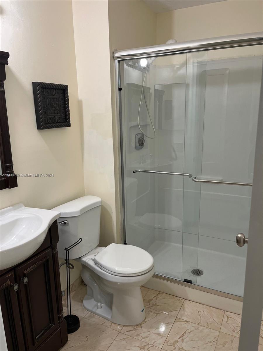 1400 SW 85th Ter, Pembroke Pines, Florida 33025, 1 Bedroom Bedrooms, ,1 BathroomBathrooms,Residentiallease,For Rent,1400 SW 85th Ter,A11560050