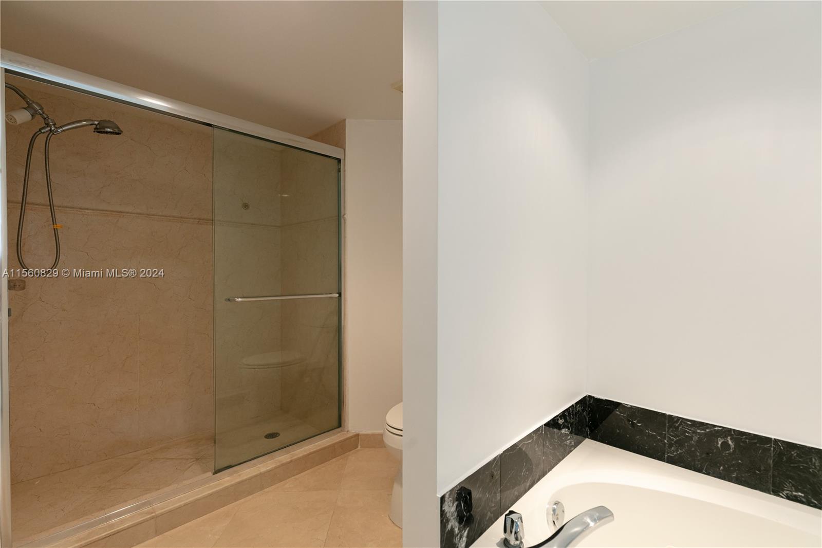 3400 NE 192nd St LPH5, Aventura, Florida 33180, 2 Bedrooms Bedrooms, ,2 BathroomsBathrooms,Residential,For Sale,3400 NE 192nd St LPH5,A11560829