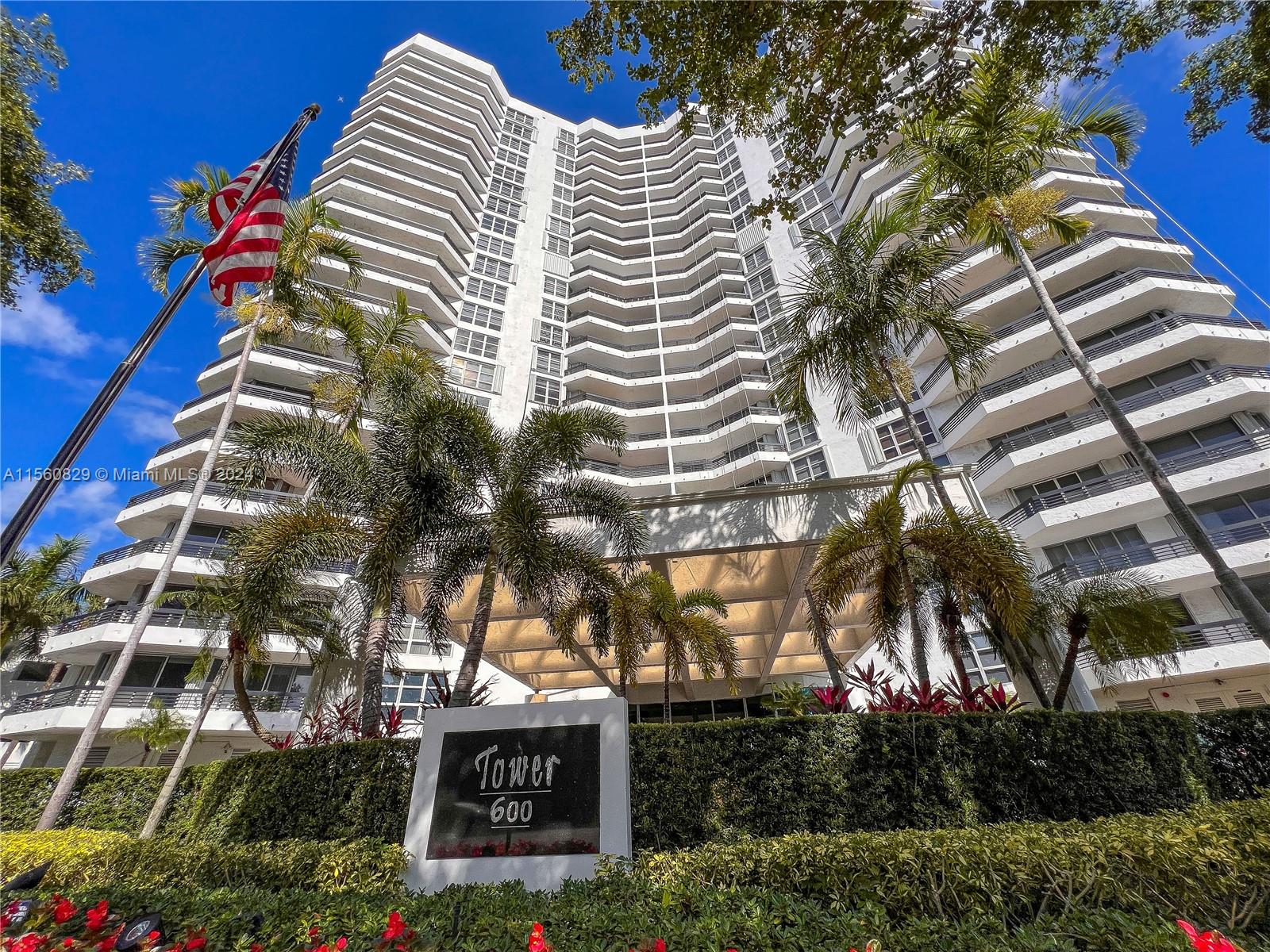 3400 NE 192nd St LPH5, Aventura, Florida 33180, 2 Bedrooms Bedrooms, ,2 BathroomsBathrooms,Residential,For Sale,3400 NE 192nd St LPH5,A11560829