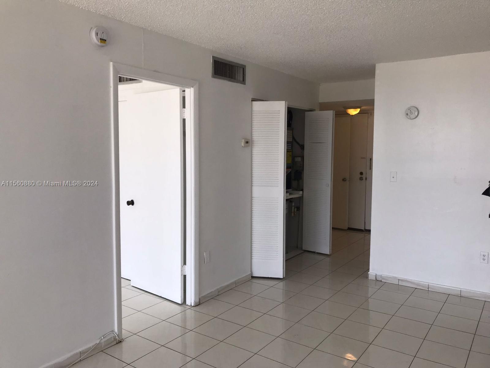 16751 NE 9th Ave 501, North Miami Beach, Florida 33162, 1 Bedroom Bedrooms, ,1 BathroomBathrooms,Residentiallease,For Rent,16751 NE 9th Ave 501,A11560880