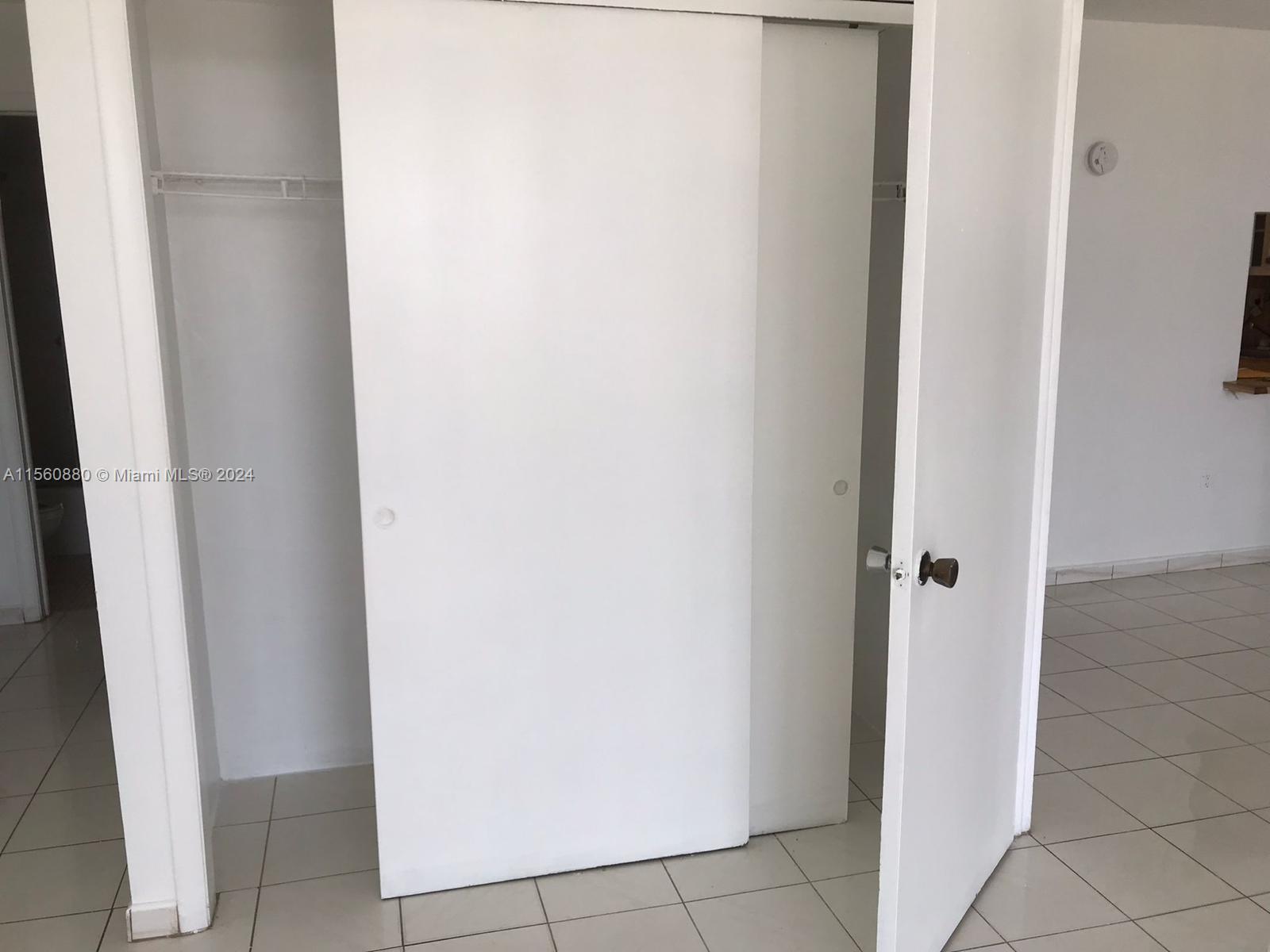 16751 NE 9th Ave 501, North Miami Beach, Florida 33162, 1 Bedroom Bedrooms, ,1 BathroomBathrooms,Residentiallease,For Rent,16751 NE 9th Ave 501,A11560880