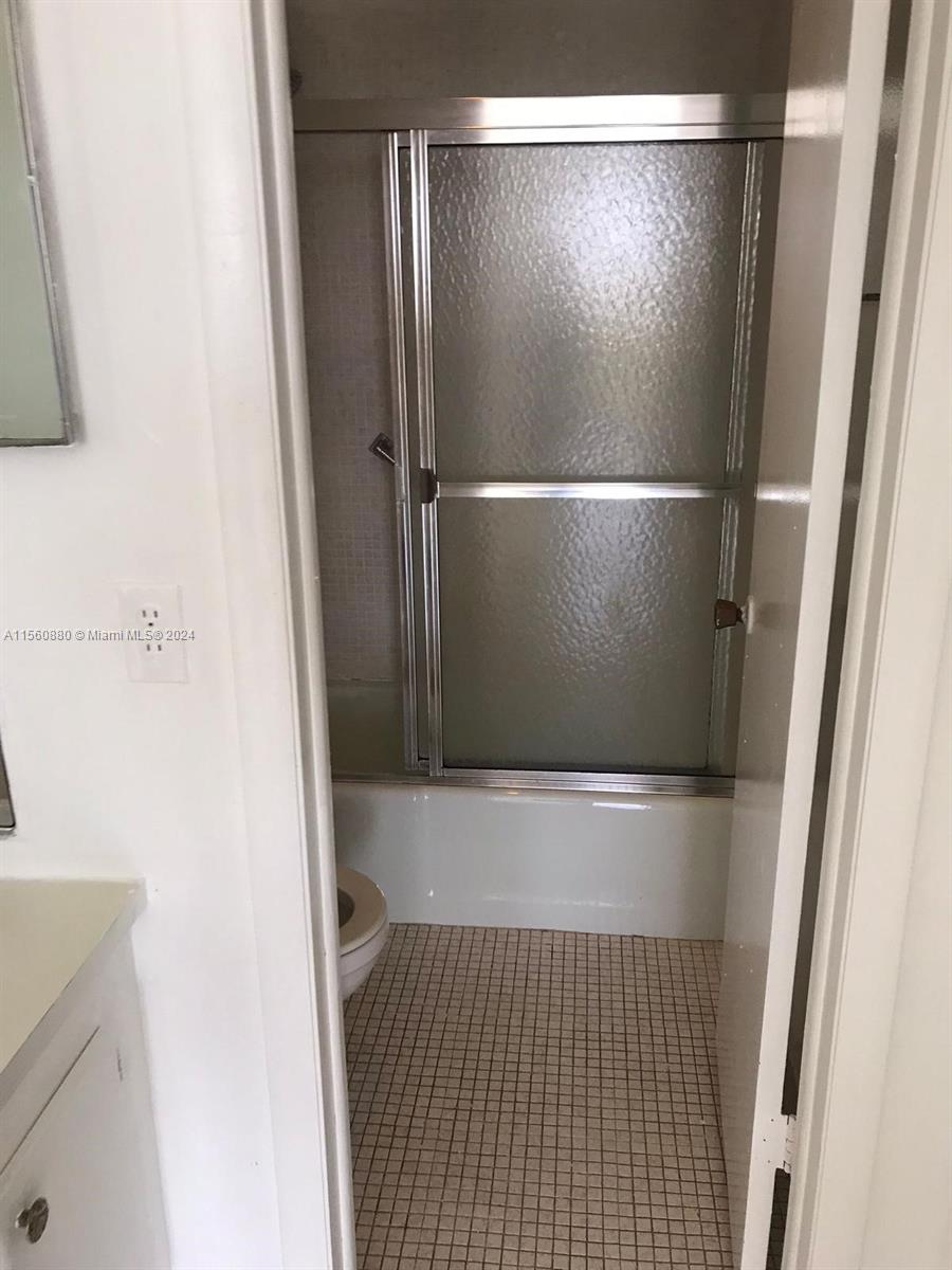 16751 NE 9th Ave 501, North Miami Beach, Florida 33162, 1 Bedroom Bedrooms, ,1 BathroomBathrooms,Residentiallease,For Rent,16751 NE 9th Ave 501,A11560880