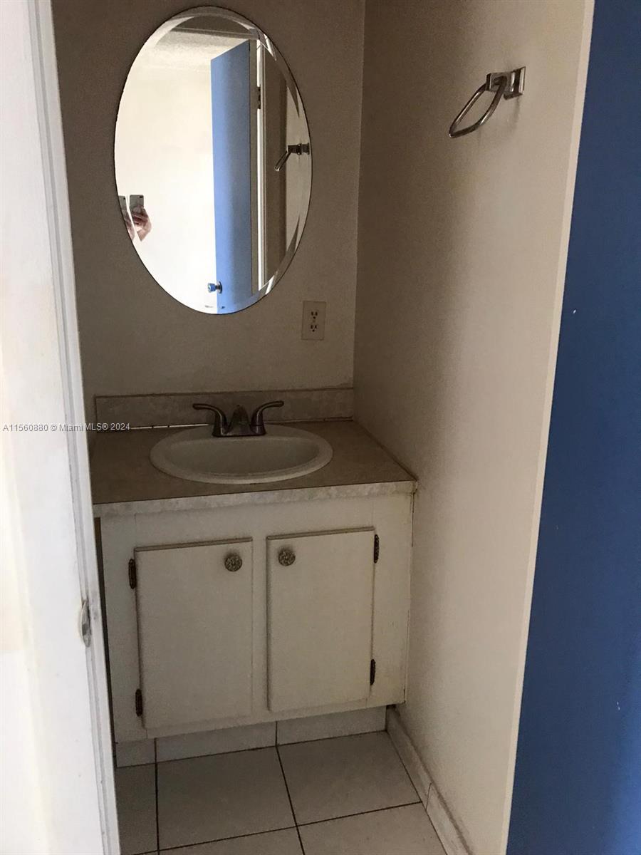 16751 NE 9th Ave 501, North Miami Beach, Florida 33162, 1 Bedroom Bedrooms, ,1 BathroomBathrooms,Residentiallease,For Rent,16751 NE 9th Ave 501,A11560880