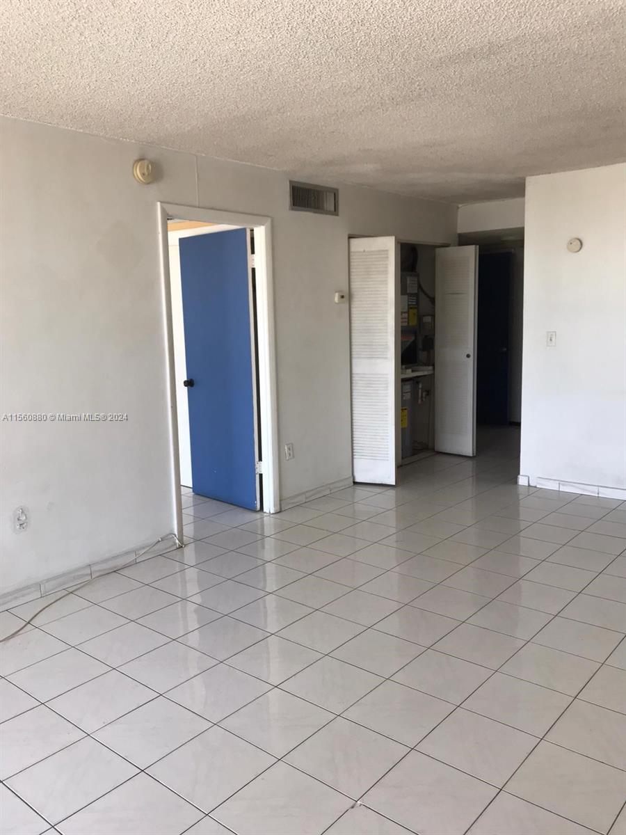 16751 NE 9th Ave 501, North Miami Beach, Florida 33162, 1 Bedroom Bedrooms, ,1 BathroomBathrooms,Residentiallease,For Rent,16751 NE 9th Ave 501,A11560880