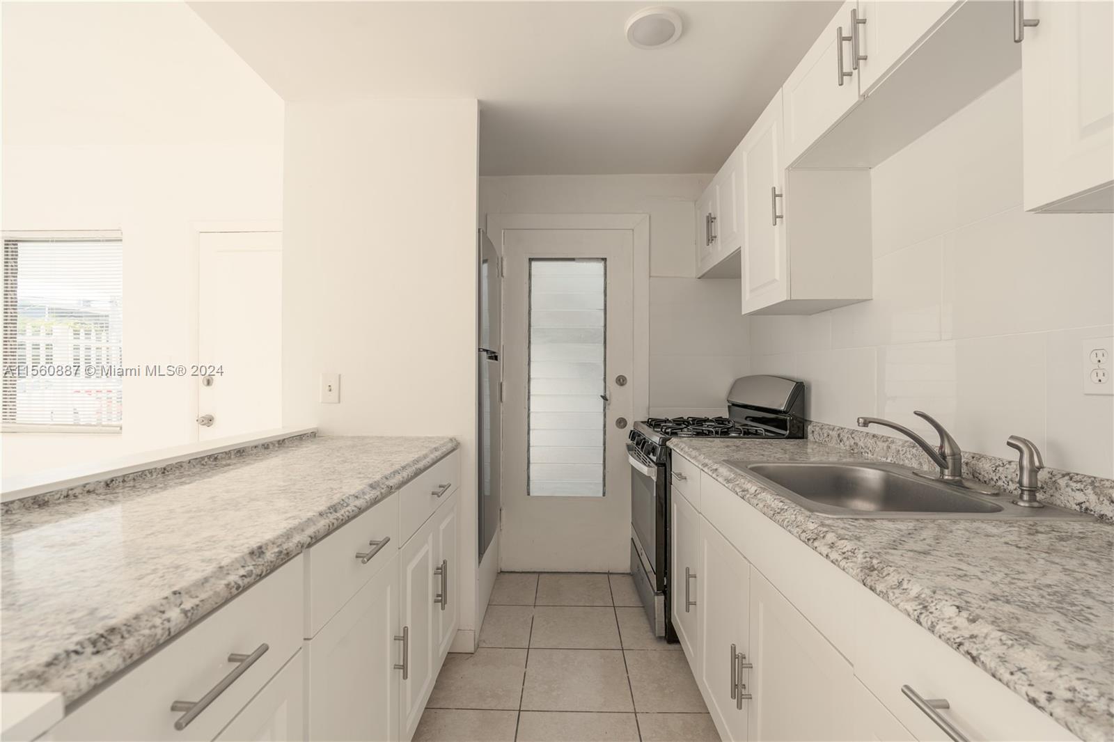 7311 Gary Ave 9, Miami Beach, Florida 33141, 1 Bedroom Bedrooms, ,1 BathroomBathrooms,Residentiallease,For Rent,7311 Gary Ave 9,A11560887