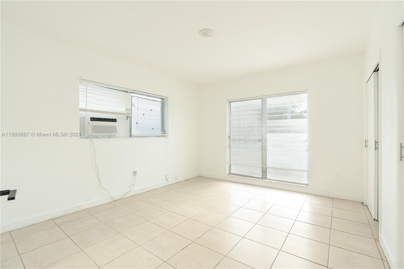 7311 Gary Ave 9, Miami Beach, Florida 33141, 1 Bedroom Bedrooms, ,1 BathroomBathrooms,Residentiallease,For Rent,7311 Gary Ave 9,A11560887
