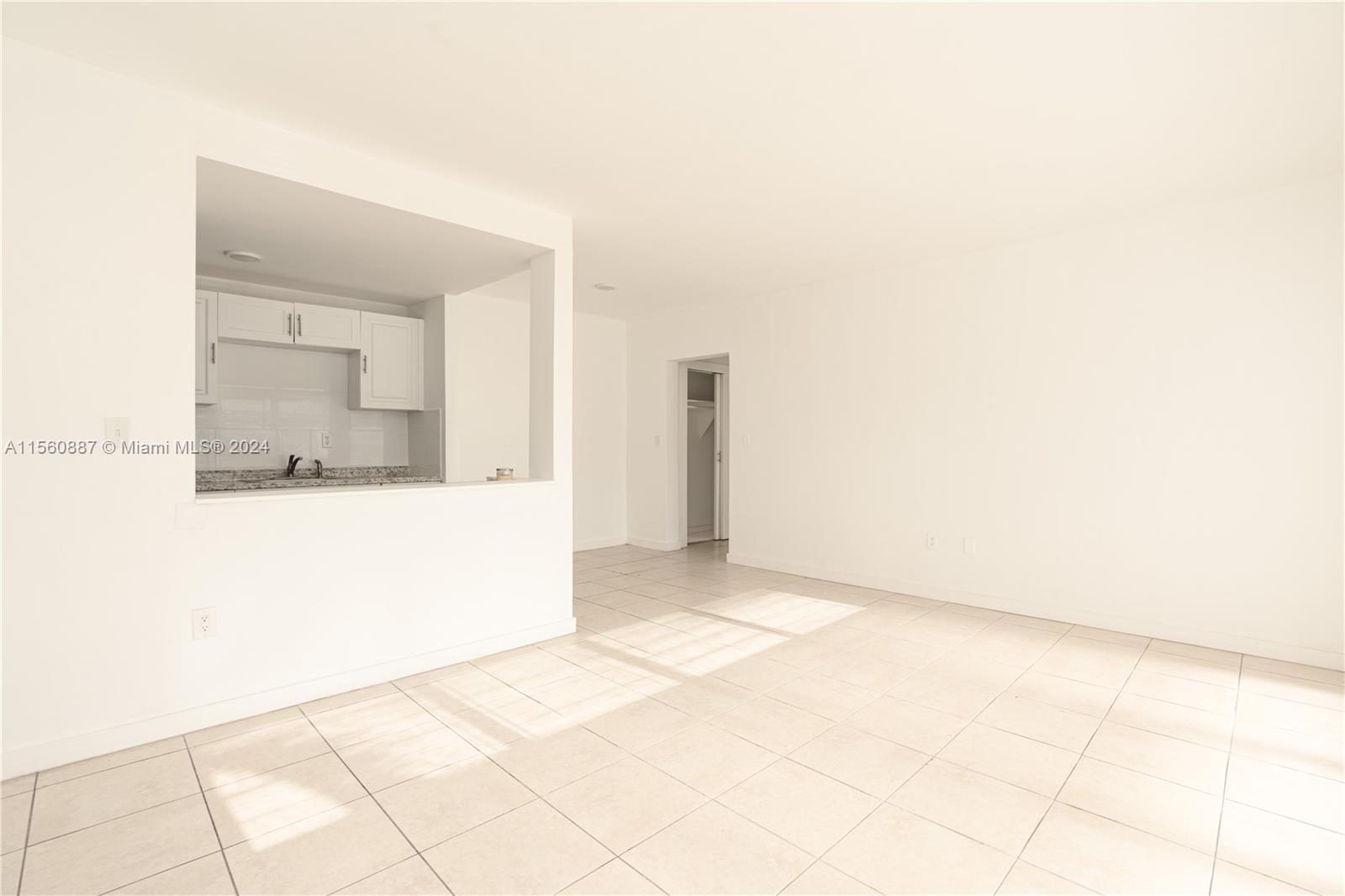 7311 Gary Ave 9, Miami Beach, Florida 33141, 1 Bedroom Bedrooms, ,1 BathroomBathrooms,Residentiallease,For Rent,7311 Gary Ave 9,A11560887