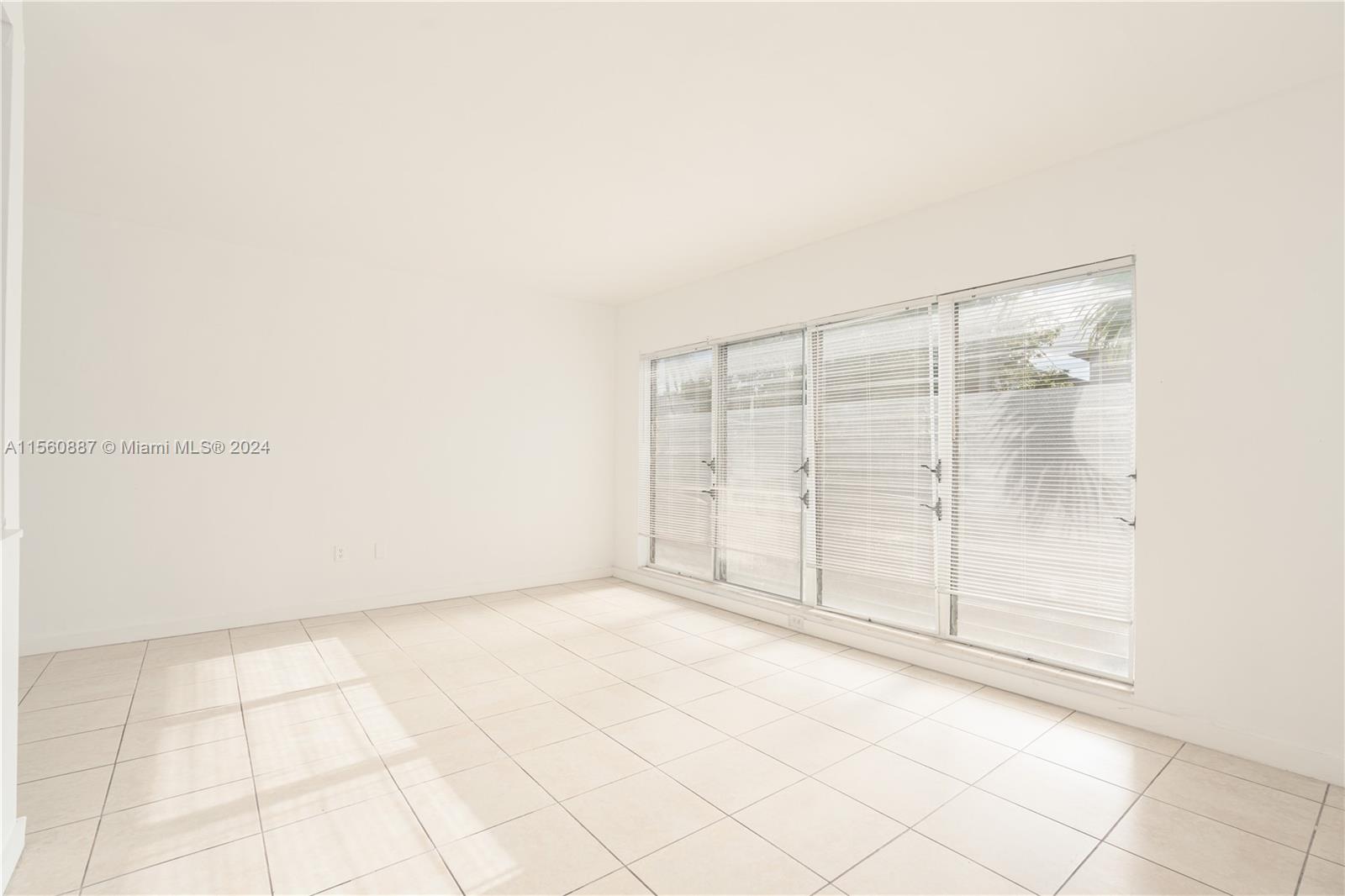 7311 Gary Ave 9, Miami Beach, Florida 33141, 1 Bedroom Bedrooms, ,1 BathroomBathrooms,Residentiallease,For Rent,7311 Gary Ave 9,A11560887